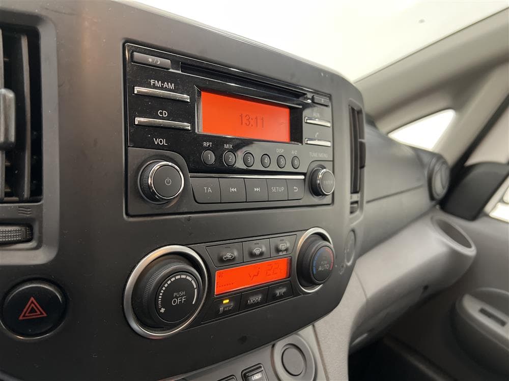 Nissan e-NV200 40,0 kWh 109hk El-skåpbil Kamera Moms 