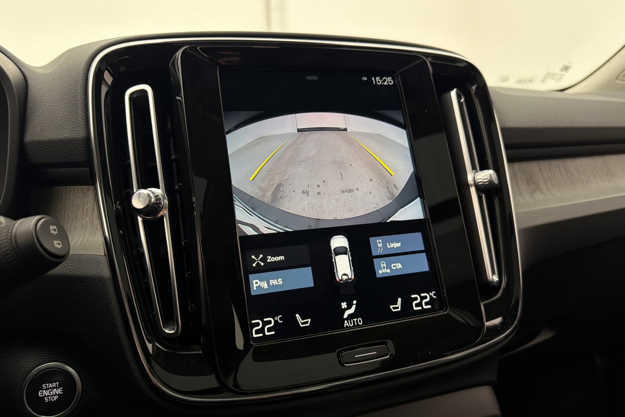 Volvo XC40 Recharge T4 Inscription Värmare Pano H/K Kamera