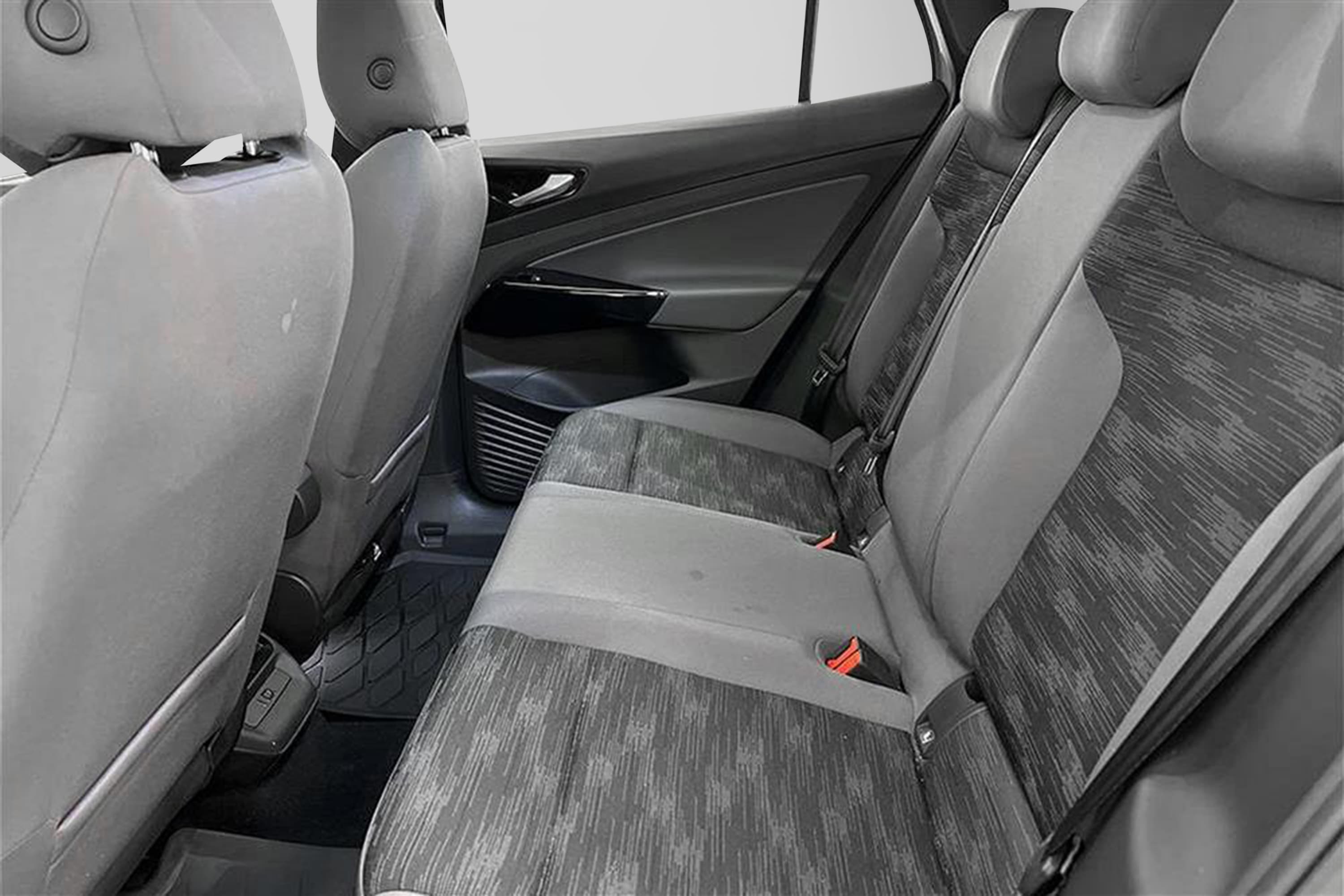 Volkswagen ID.4 Pure Performance Dragkrok Keyless Naviinteriör