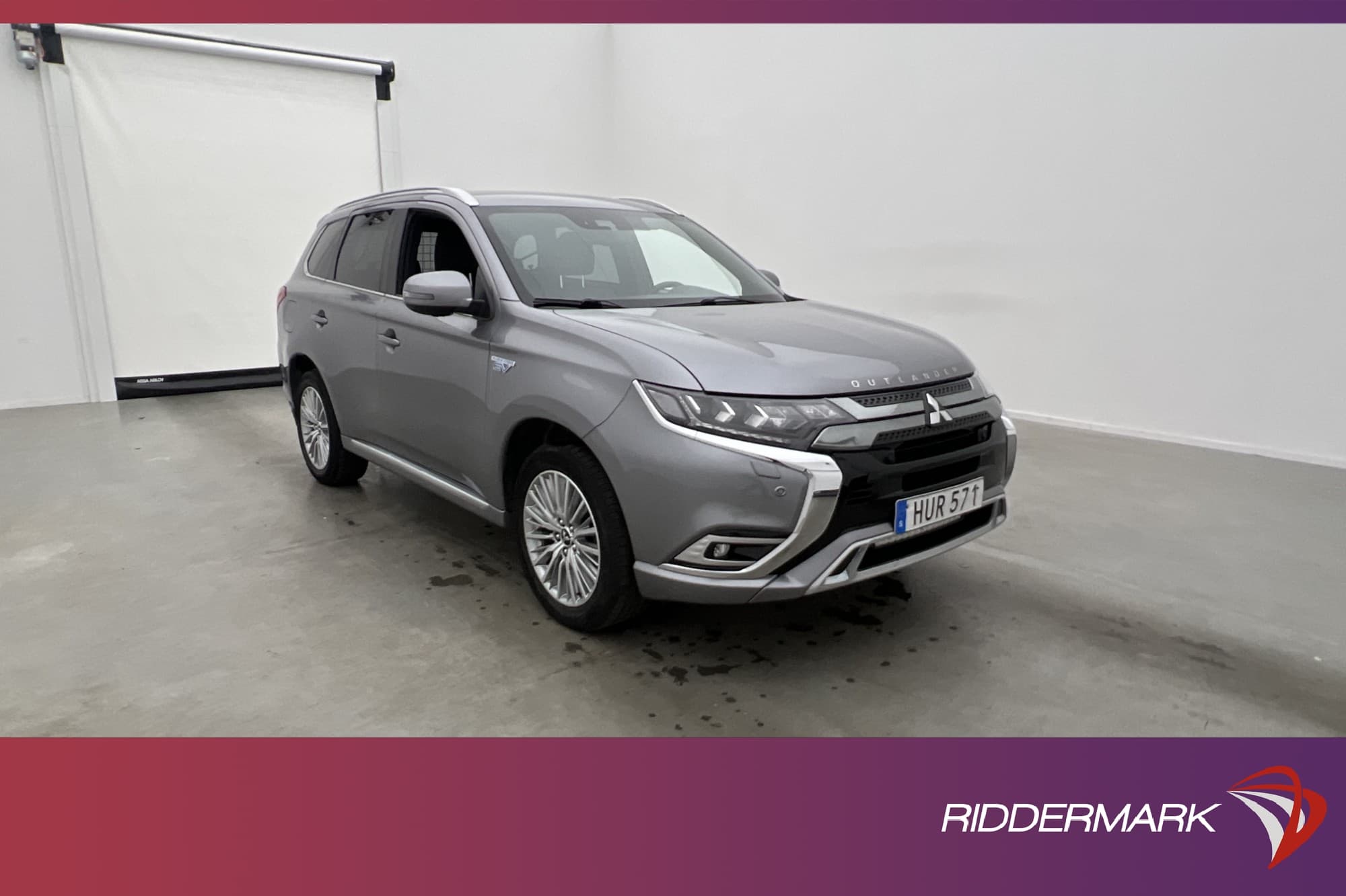 Mitsubishi Outlander PHEV 4WD