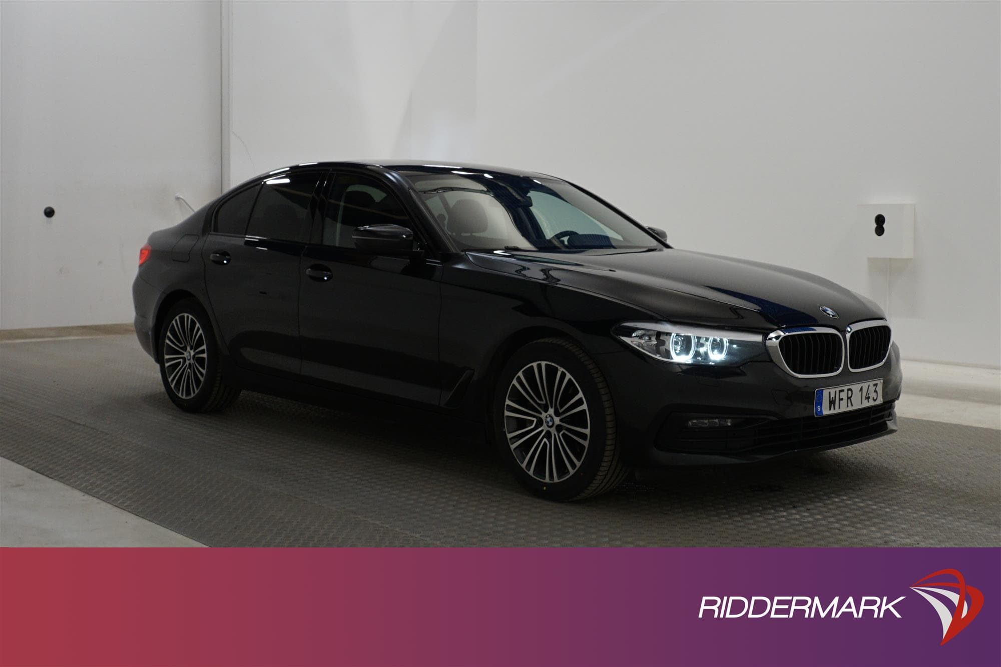 BMW 530i 252hk xDrive Sport line Navi Backkamera