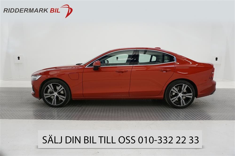 Volvo S60 T8 AWD TwEn 392hk Inscription Backkamera Skinnexteriör