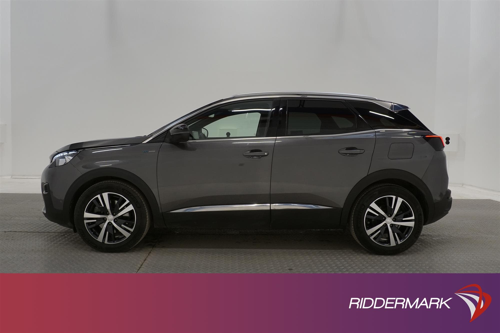 Peugeot 3008 Hybrid 225hk
