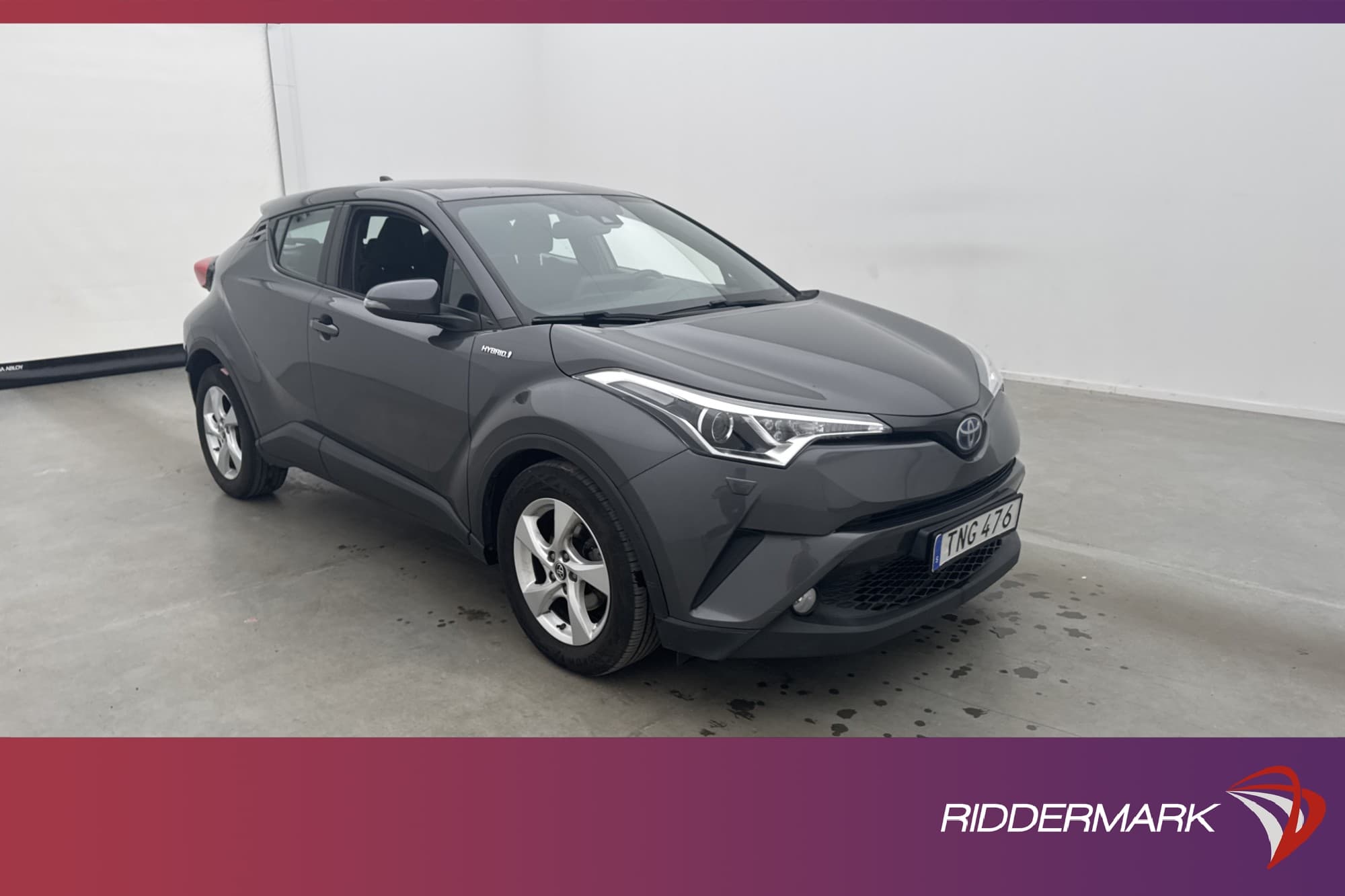 Toyota C-HR Hybrid CVT 122hk