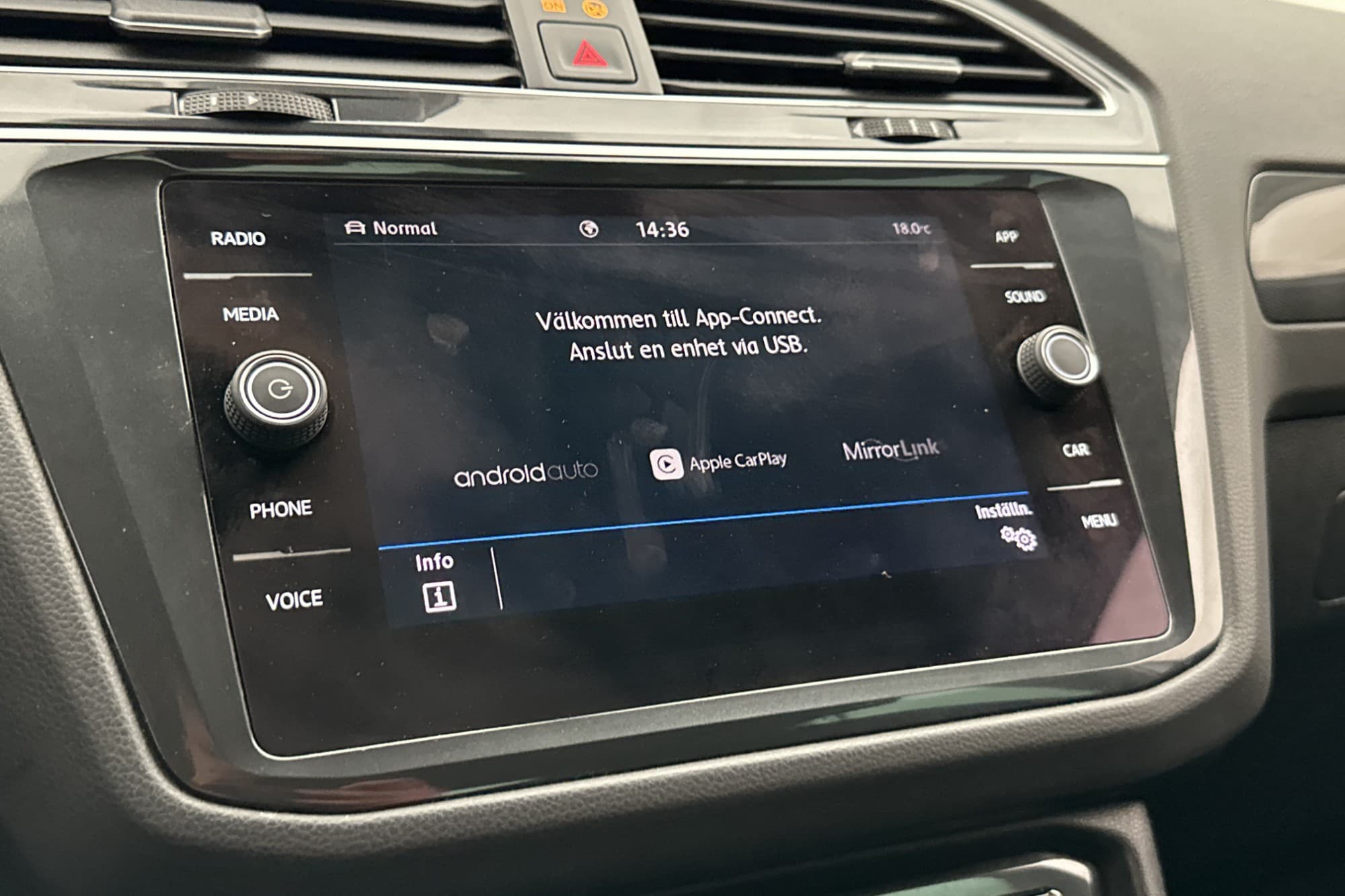 Volkswagen Tiguan 2.0 TDI 4M R-Line Cockpit D-Värm Kamera