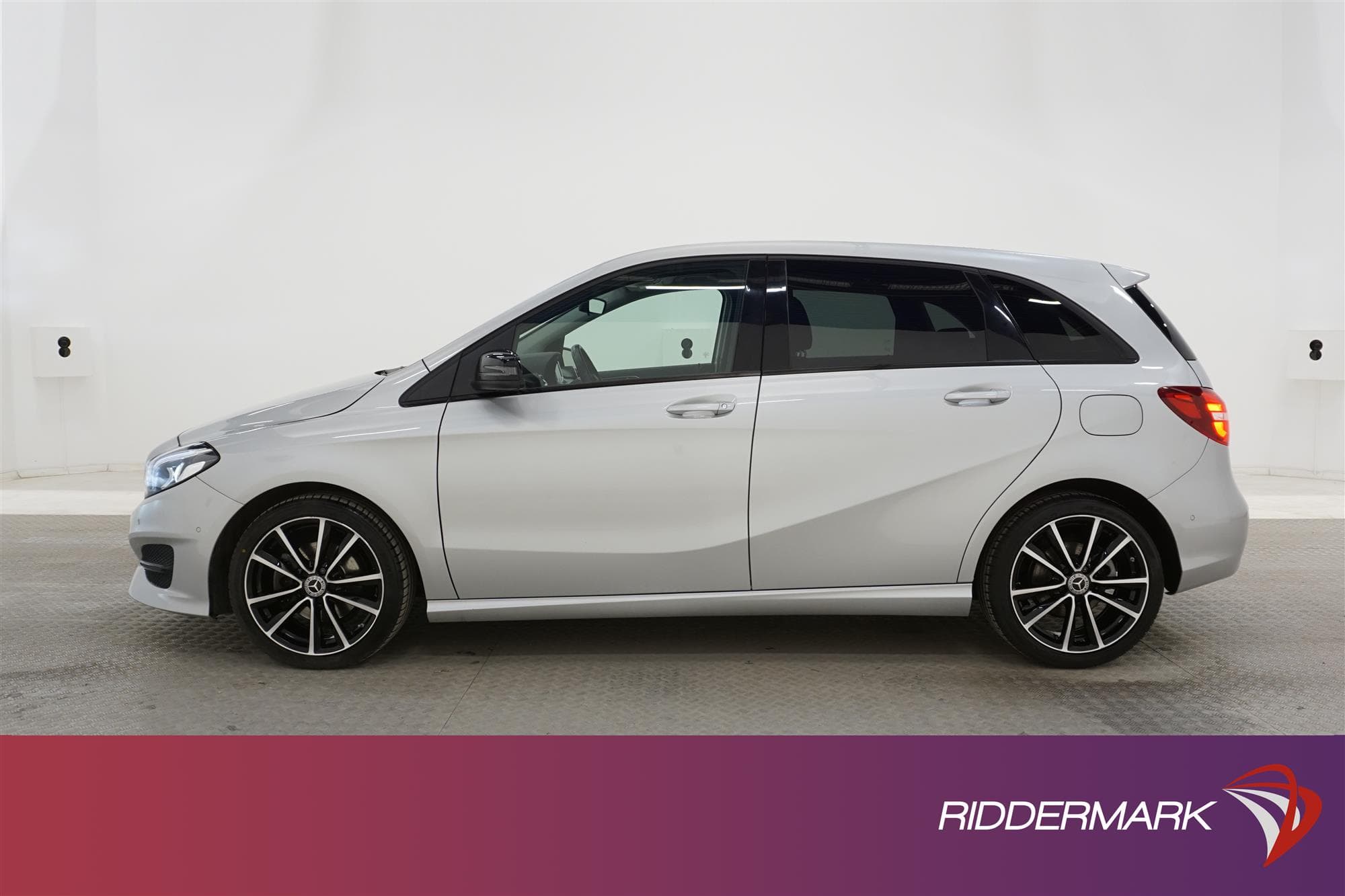 Mercedes-Benz B-Klass Sports Tourer