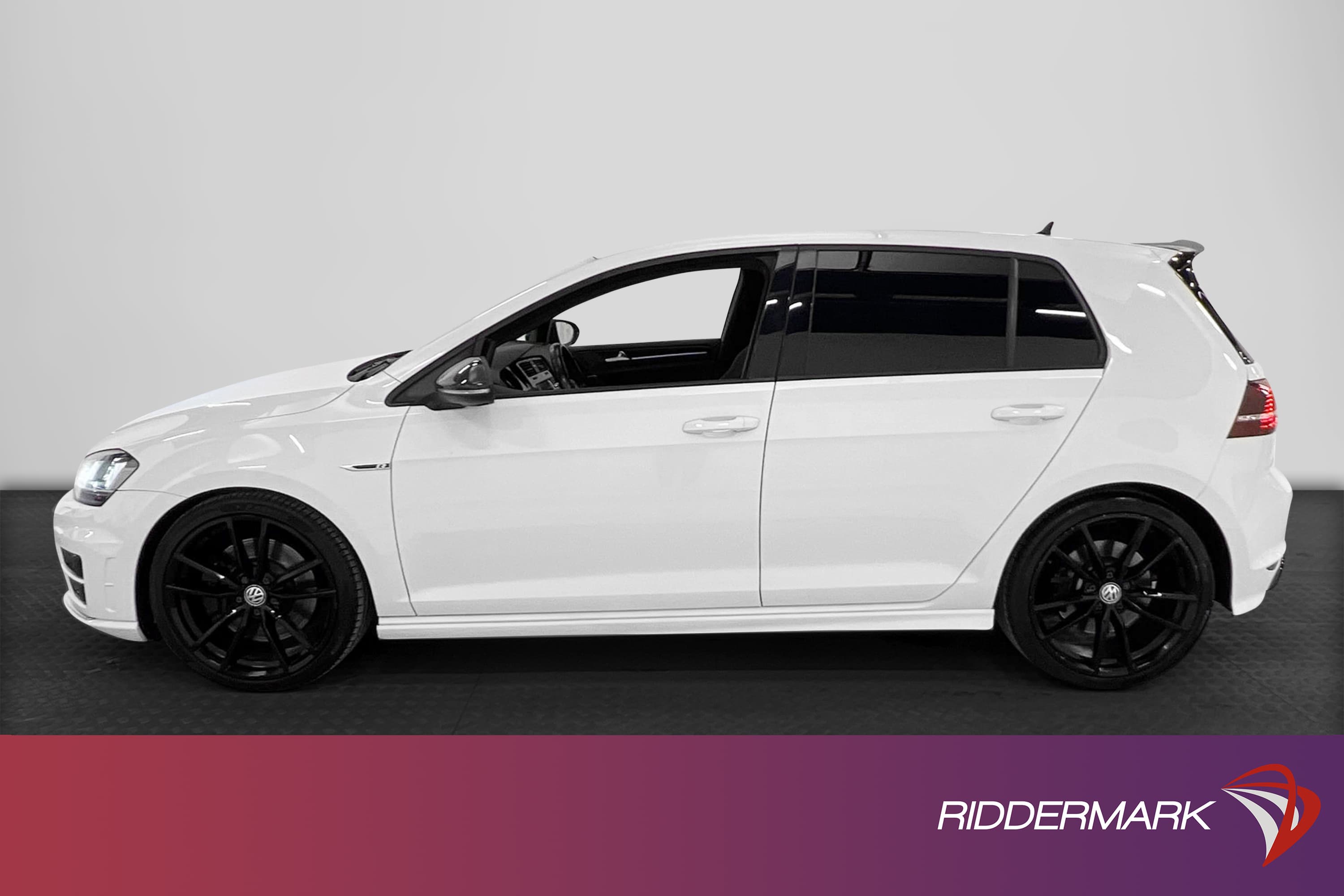 Volkswagen Golf R 300hk