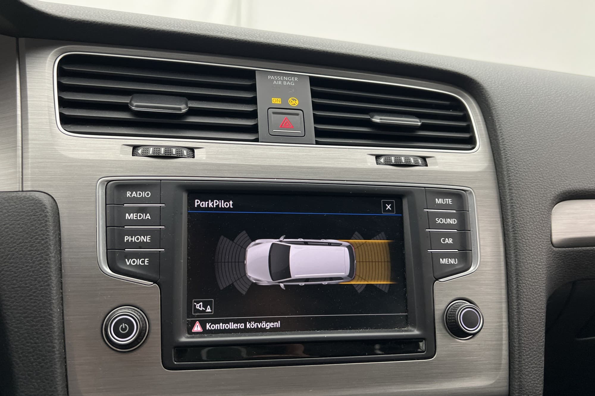Volkswagen Golf Sportscombi 1.2 TSI 110hk P-Sensorer CarPlay