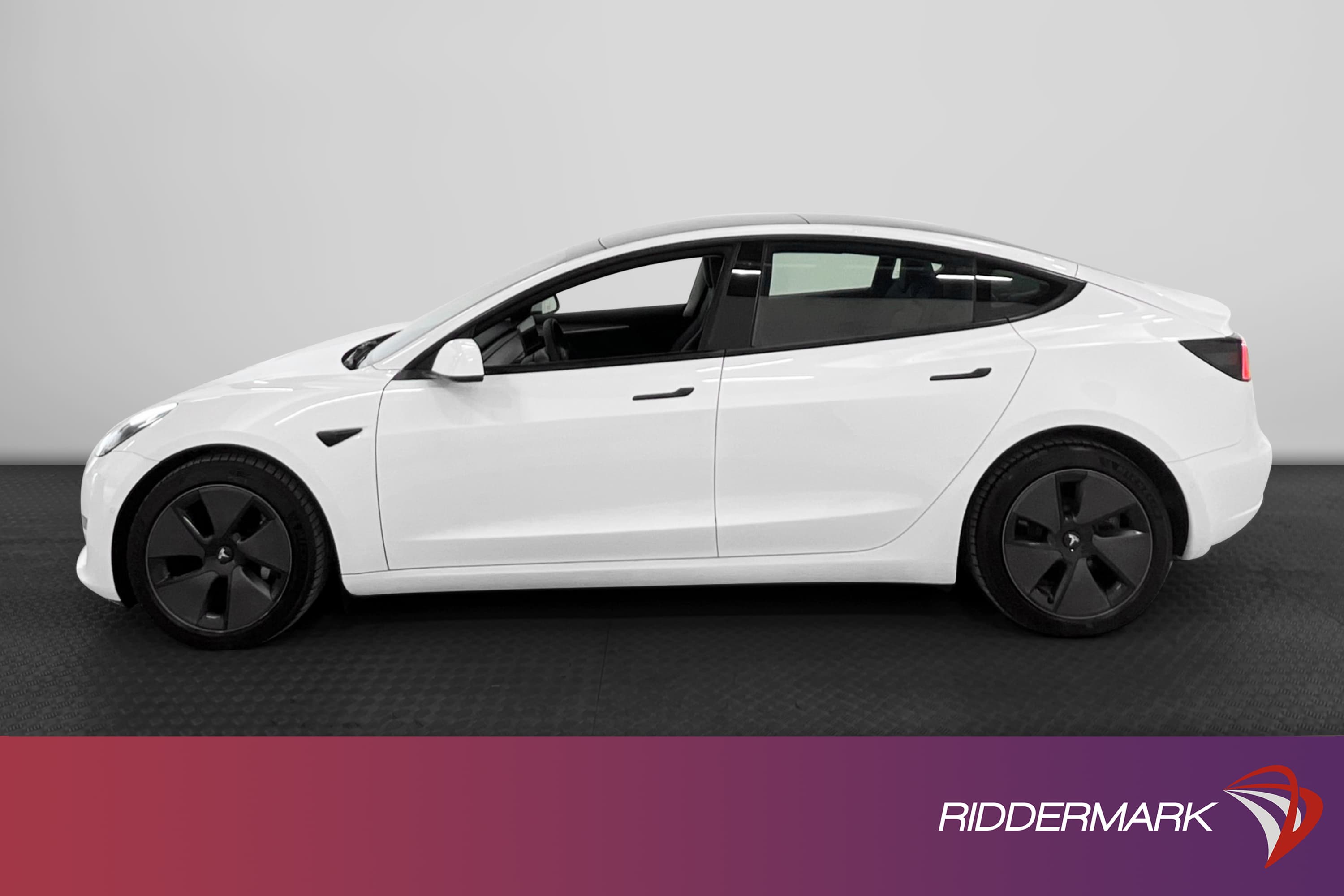 Tesla Model 3 Long Range AWD 440hk