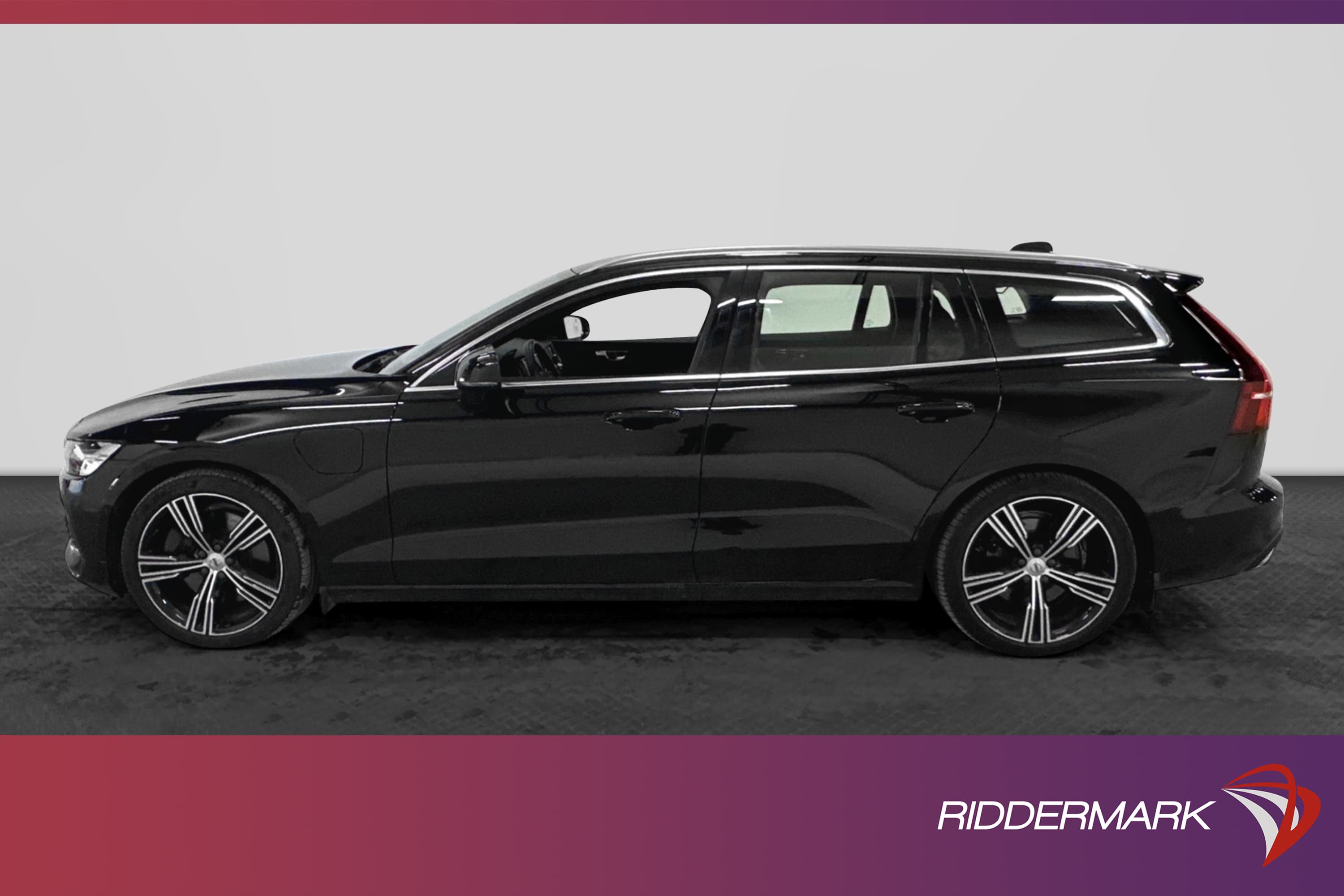 Volvo V60 Recharge T6 AWD