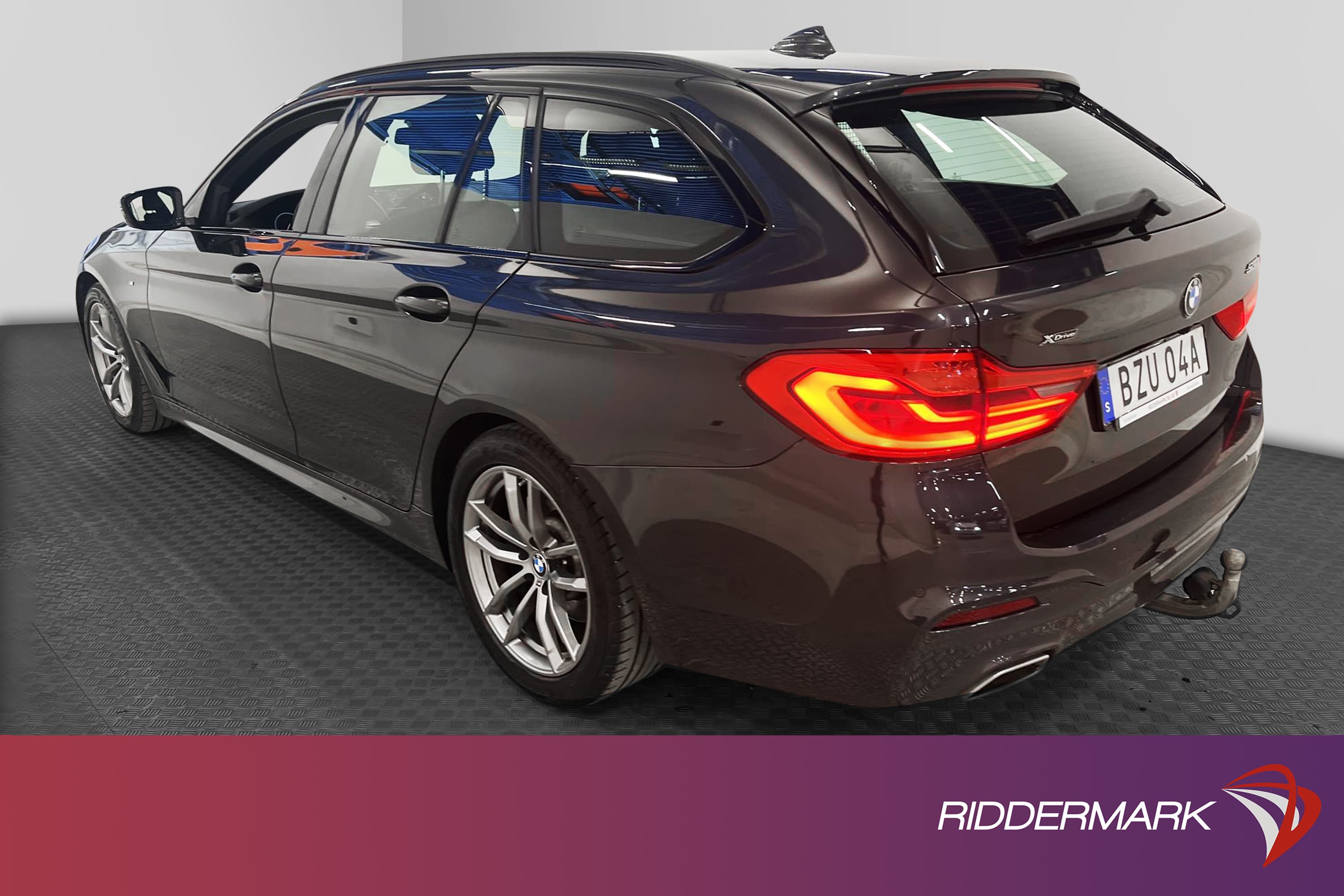 BMW 520d xDrive 190hk M Sport 1 Bruk MOMS Navi Drag D-Värm