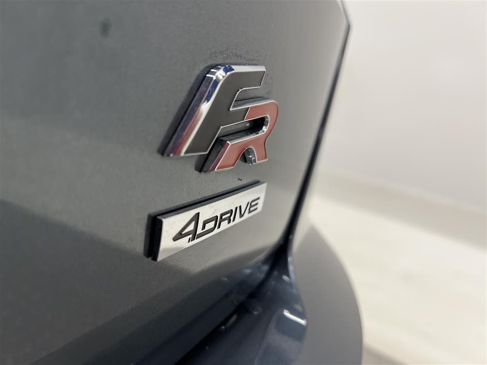 SEAT Ateca 2.0 TSI 4D 190hk B-Värm Cockpit 360 Beats Draginteriör