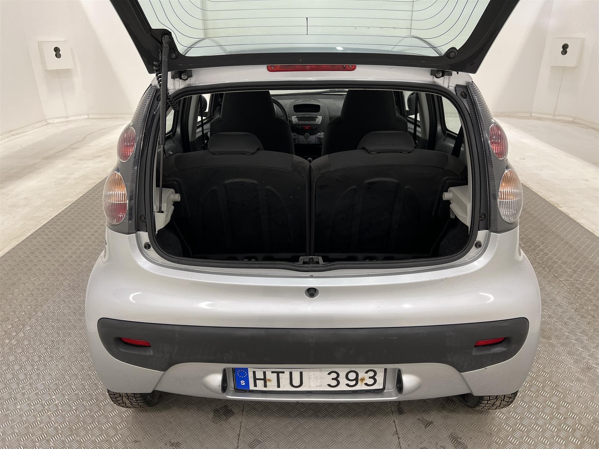 Citroën C1 1.0 69hk 2 Brukare Nyservad Låg Skatt 0,46L/mil
