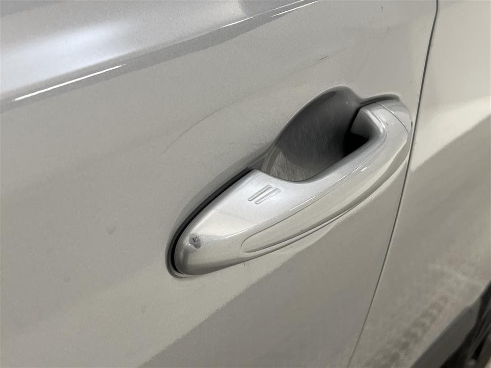 Toyota RAV4 2.5 HSD AWD 197hk B-Kamera Lane Assist 0,53L/mil