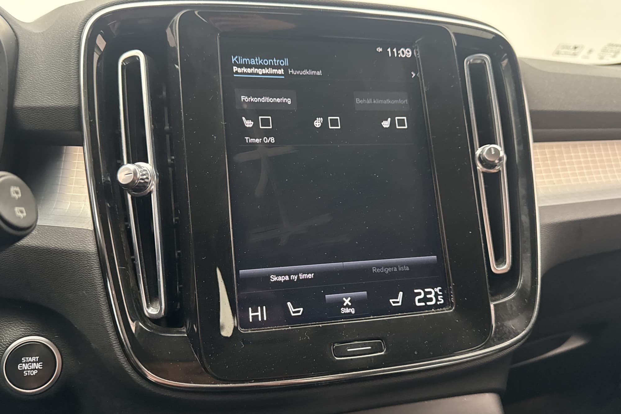 Volvo XC40 Recharge T4 Inscription Exp Värmare Drag VOC MOMS