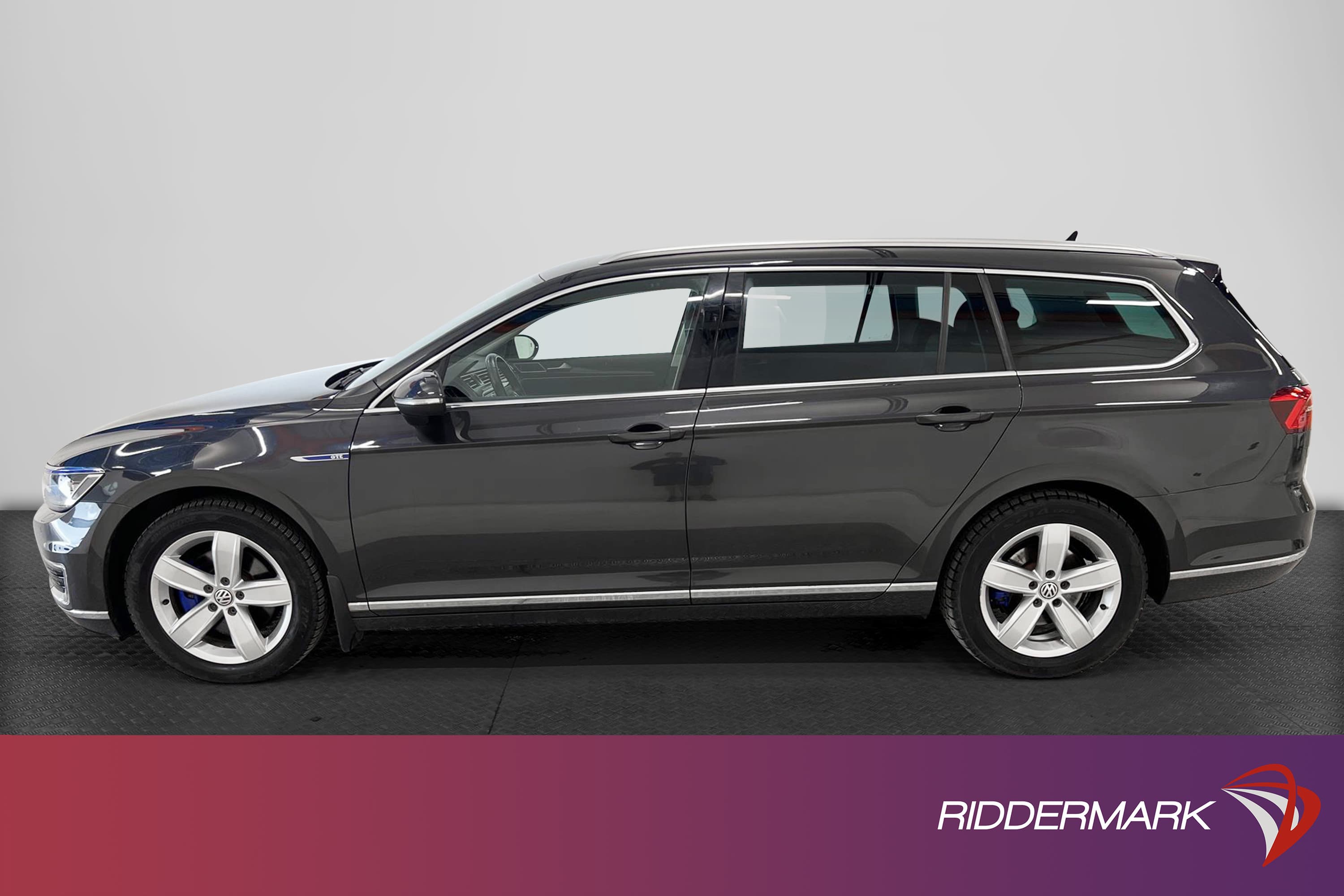 Volkswagen Passat GTE 218hk