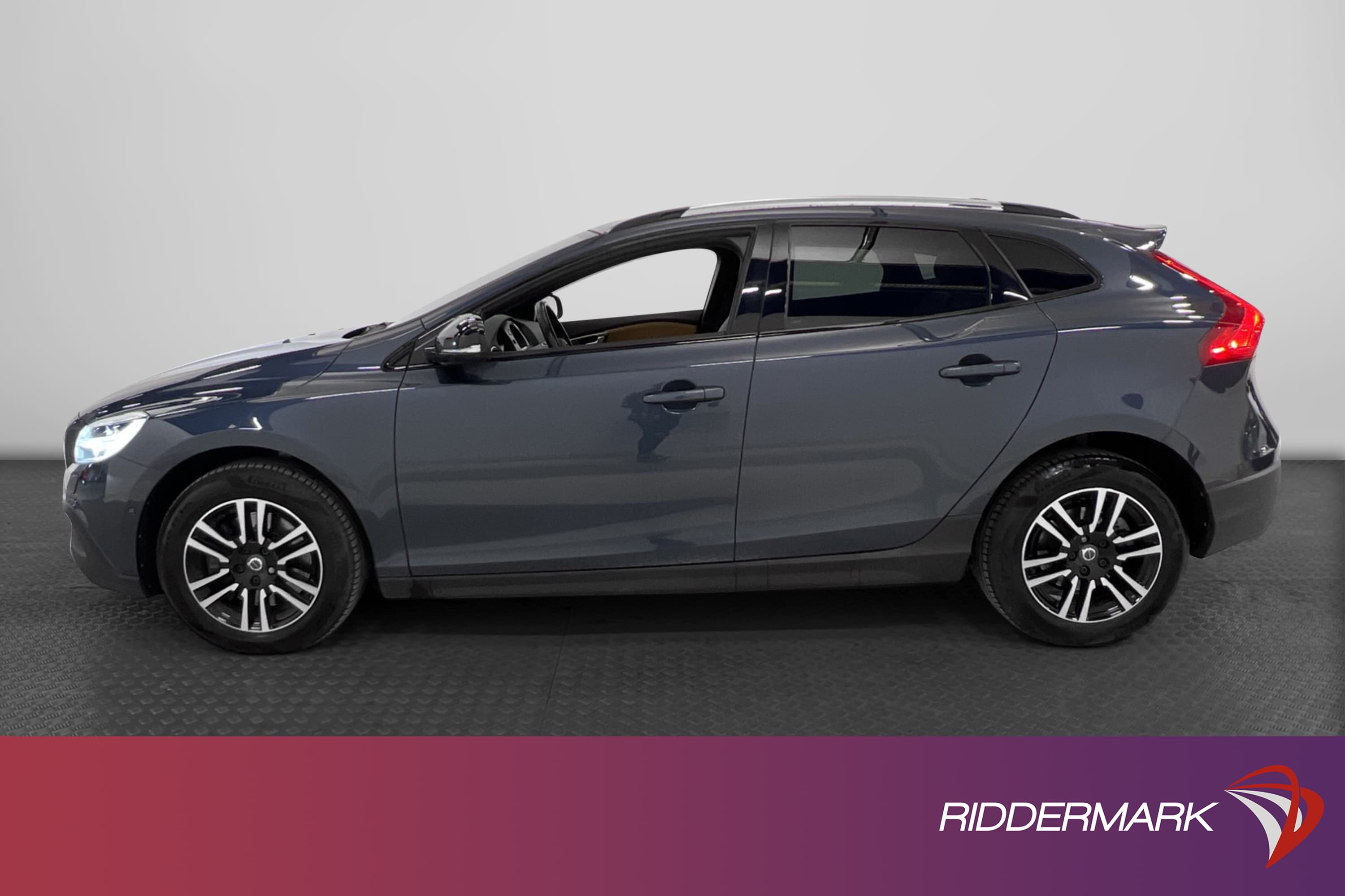 Volvo V40 Cross Country D3 150 hk Summum