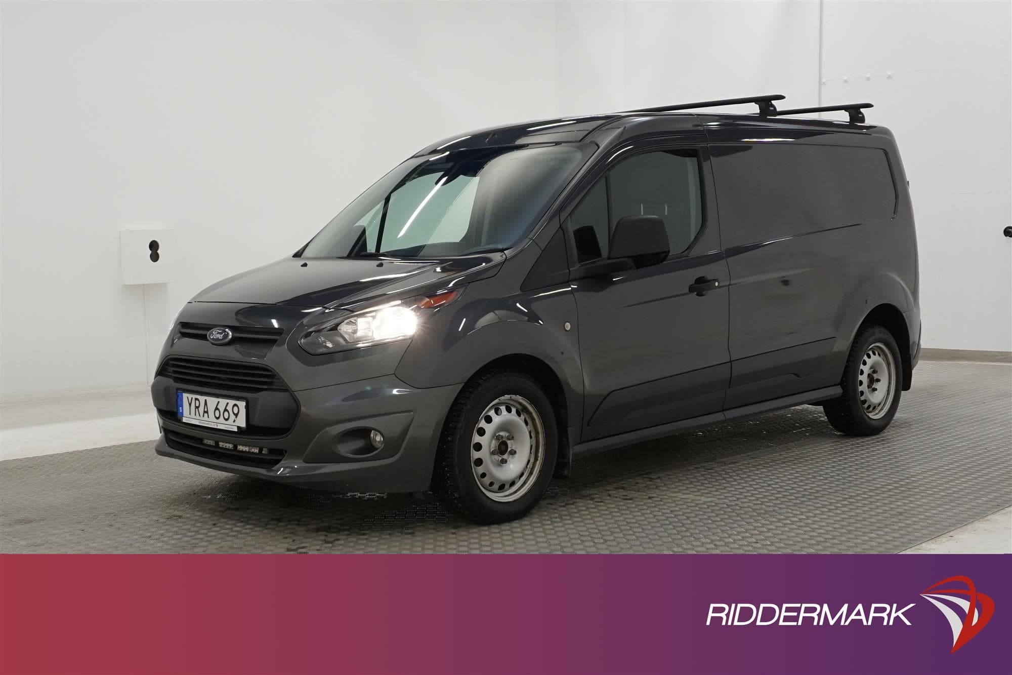 Ford Transit Connect 1.5TDCi Kamera Dragkrok Värmare Moms