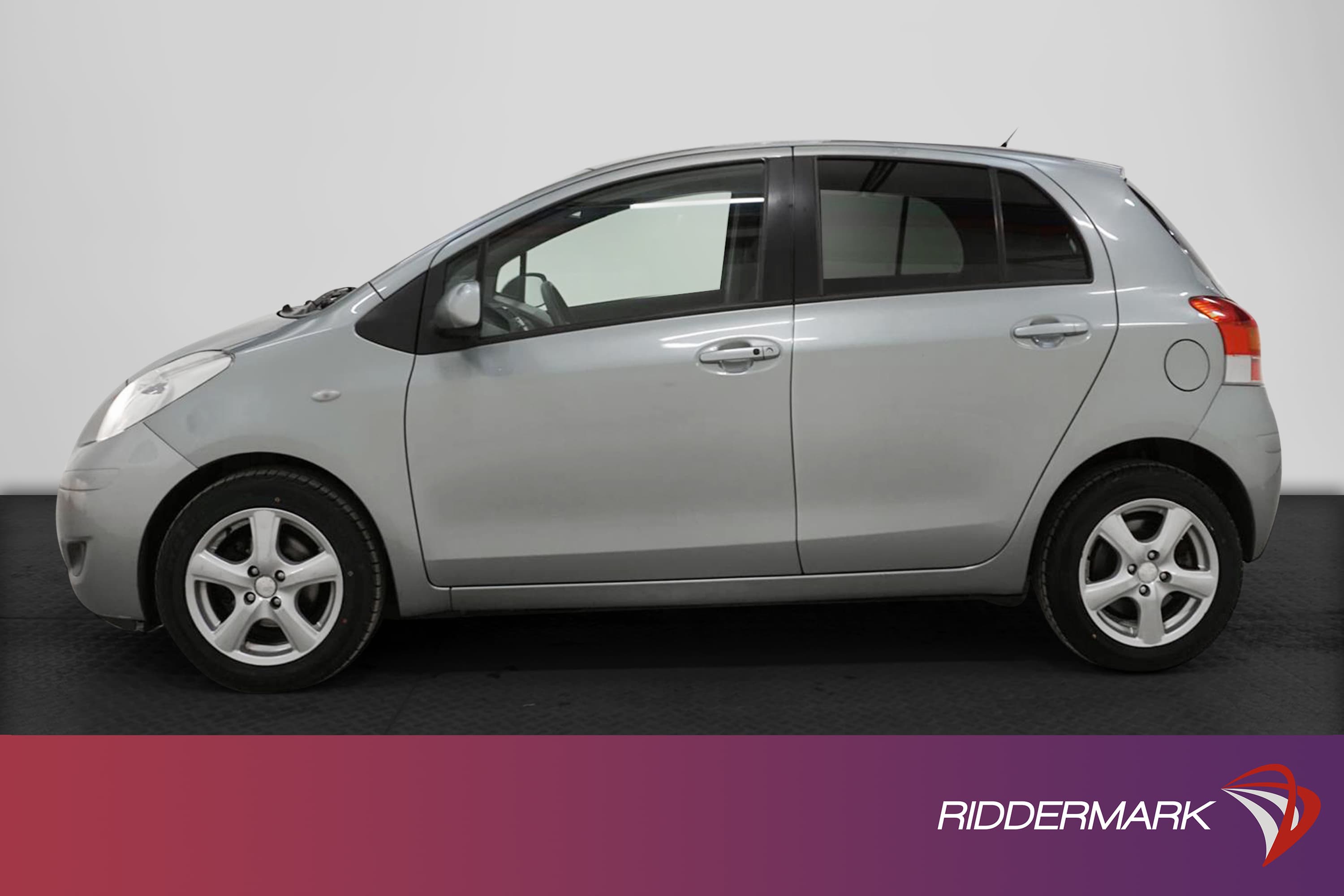 Toyota Yaris 5-dörrar 1.33 VVT-i 101hk