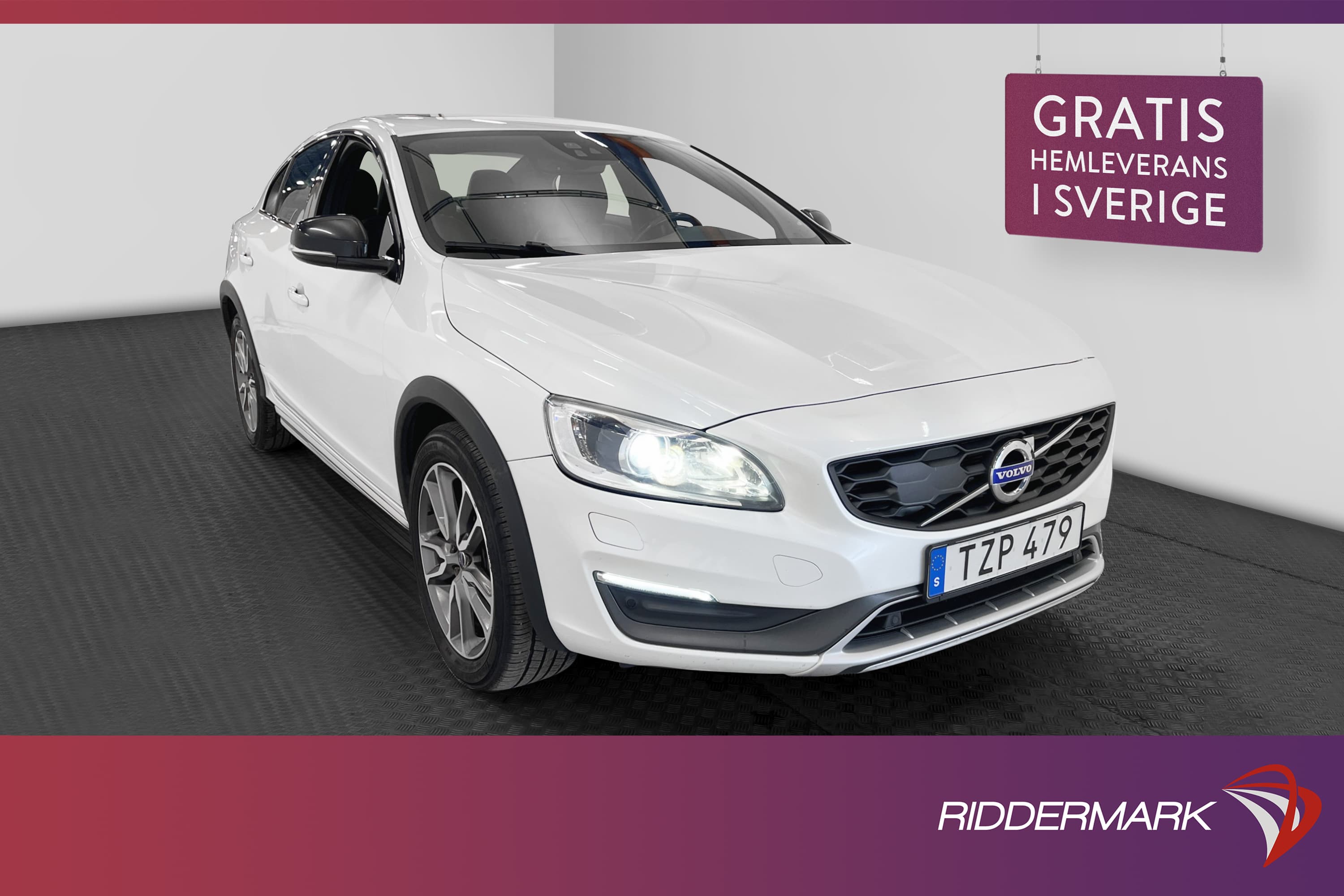Volvo S60 Cross Country D4 AWD