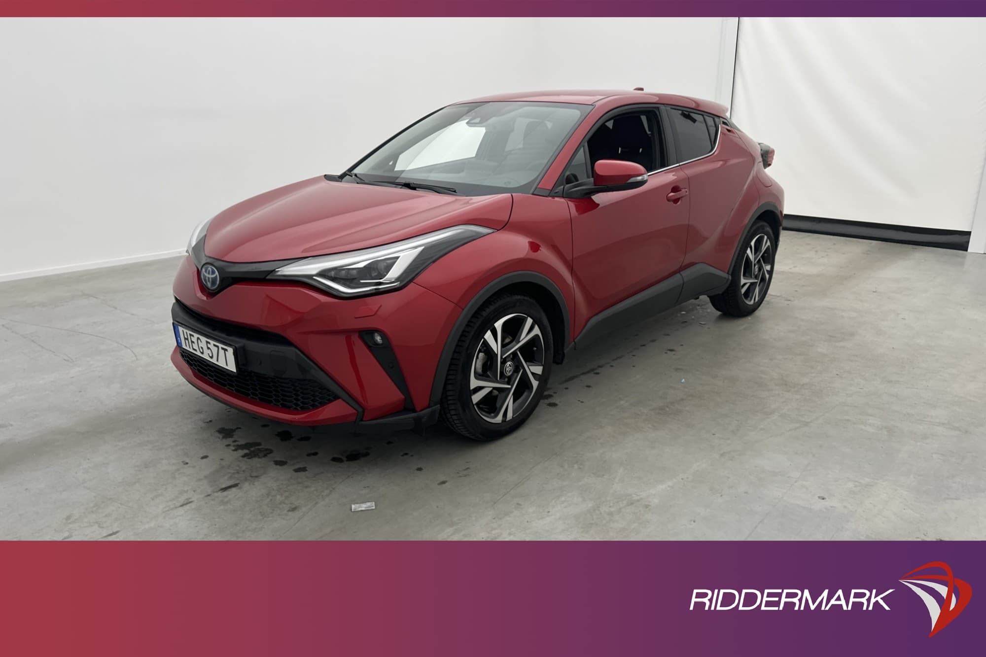 Toyota C-HR Hybrid 122hk