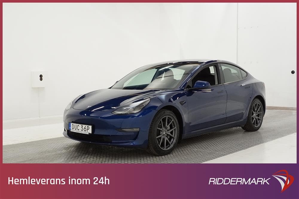 Tesla Model 3 Long Range AWD 440hk Svensksåld Premium