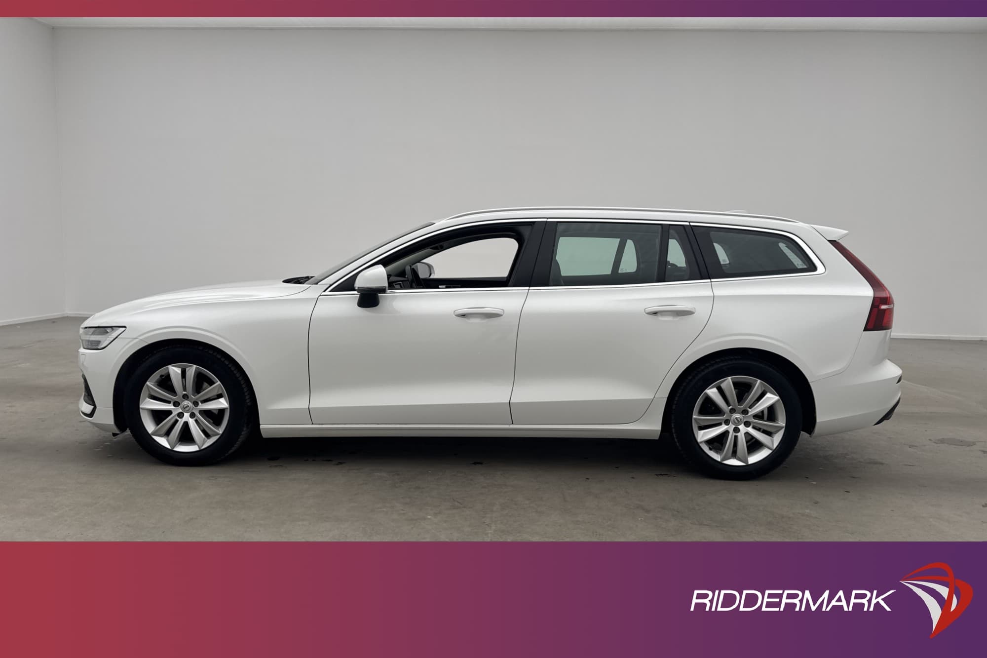 Volvo V60 D4 190hk AWD Momentum Advanced D-Värmare Drag VOC