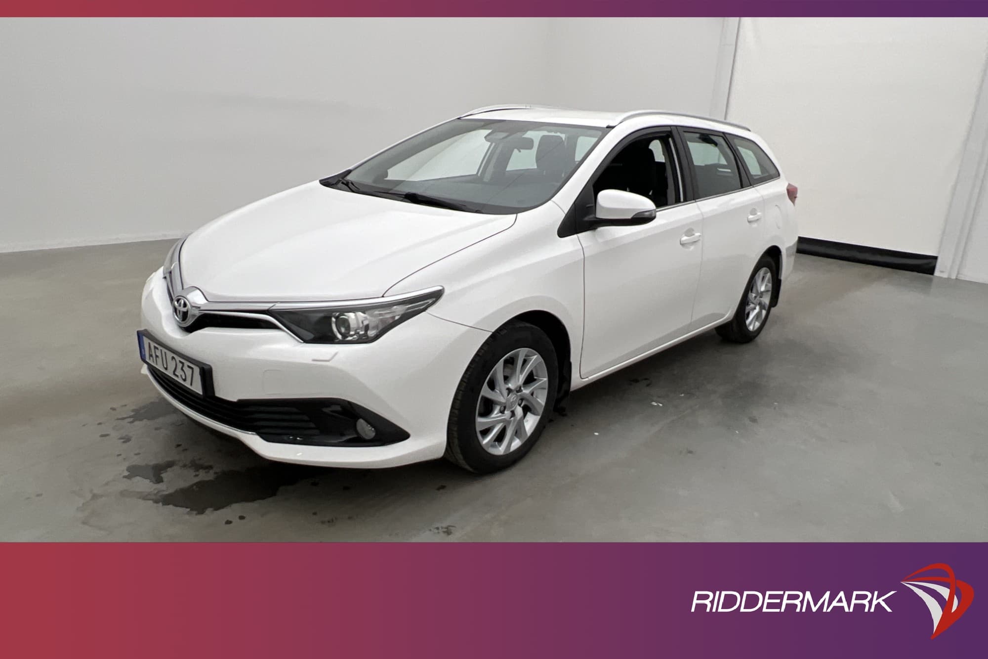 Toyota Auris Touring Sports 116hk Active M&K-Värmare Kamera