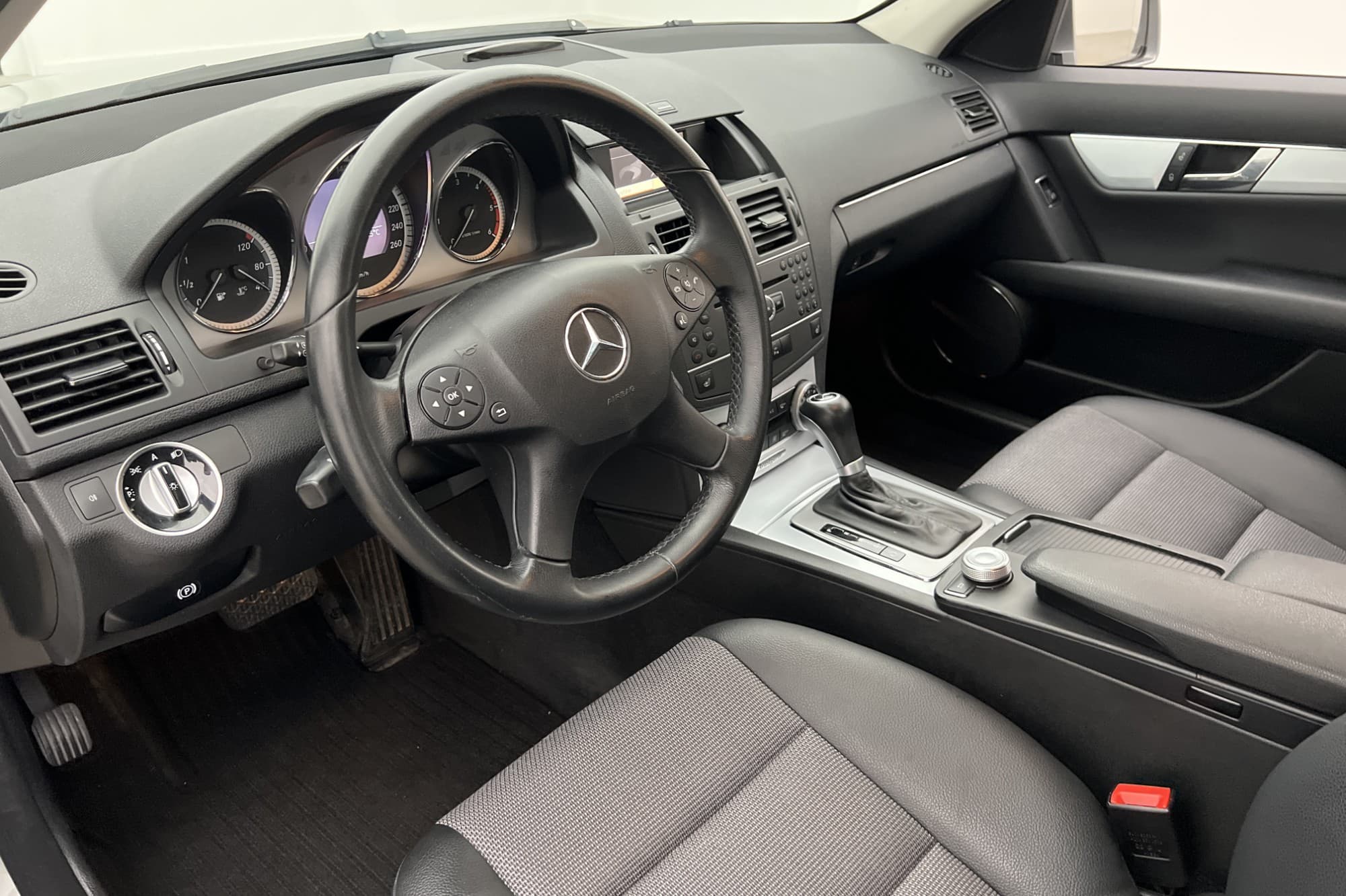 Mercedes-Benz C 220 CDI Sedan 170hk Avantgarde Bluetooth