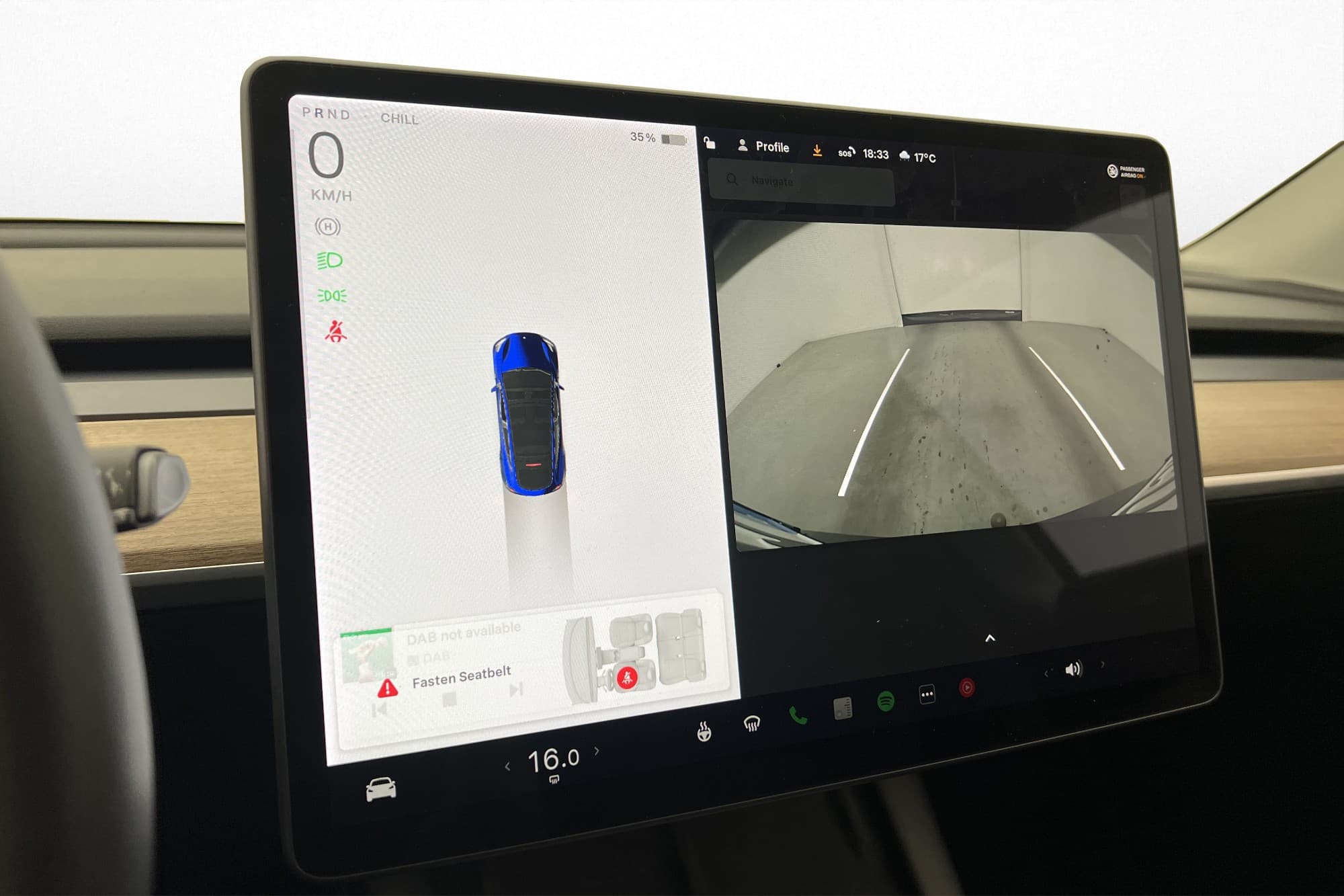 Tesla Model Y Long Range AWD Autopilot Dragkrok Svensksåld
