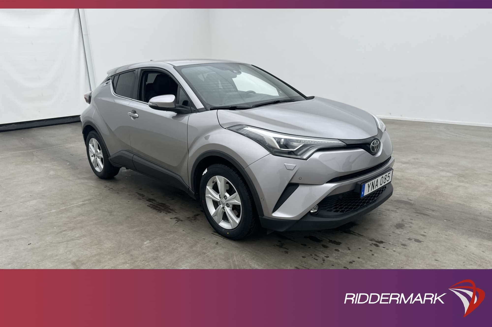 Toyota C-HR 1.2 Turbo AWD 116hk Executive Navi Drag Kamera