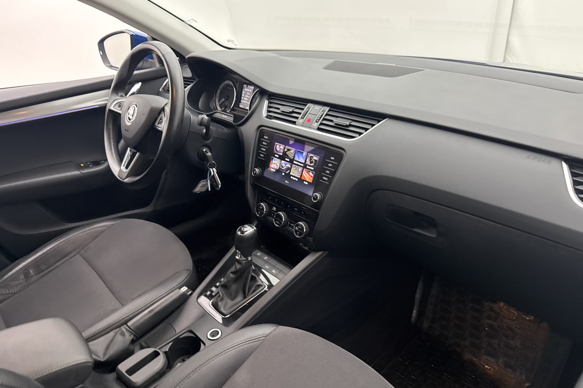 Škoda Octavia 2.0 TSI 190hk Premium Värm Navi Kamera Canton