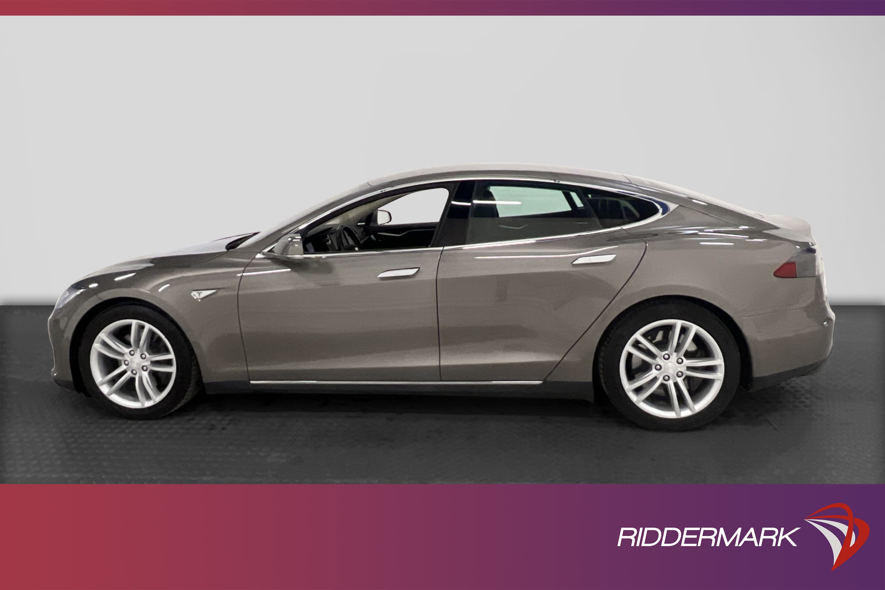 Tesla Model S 85D AWD 423hk