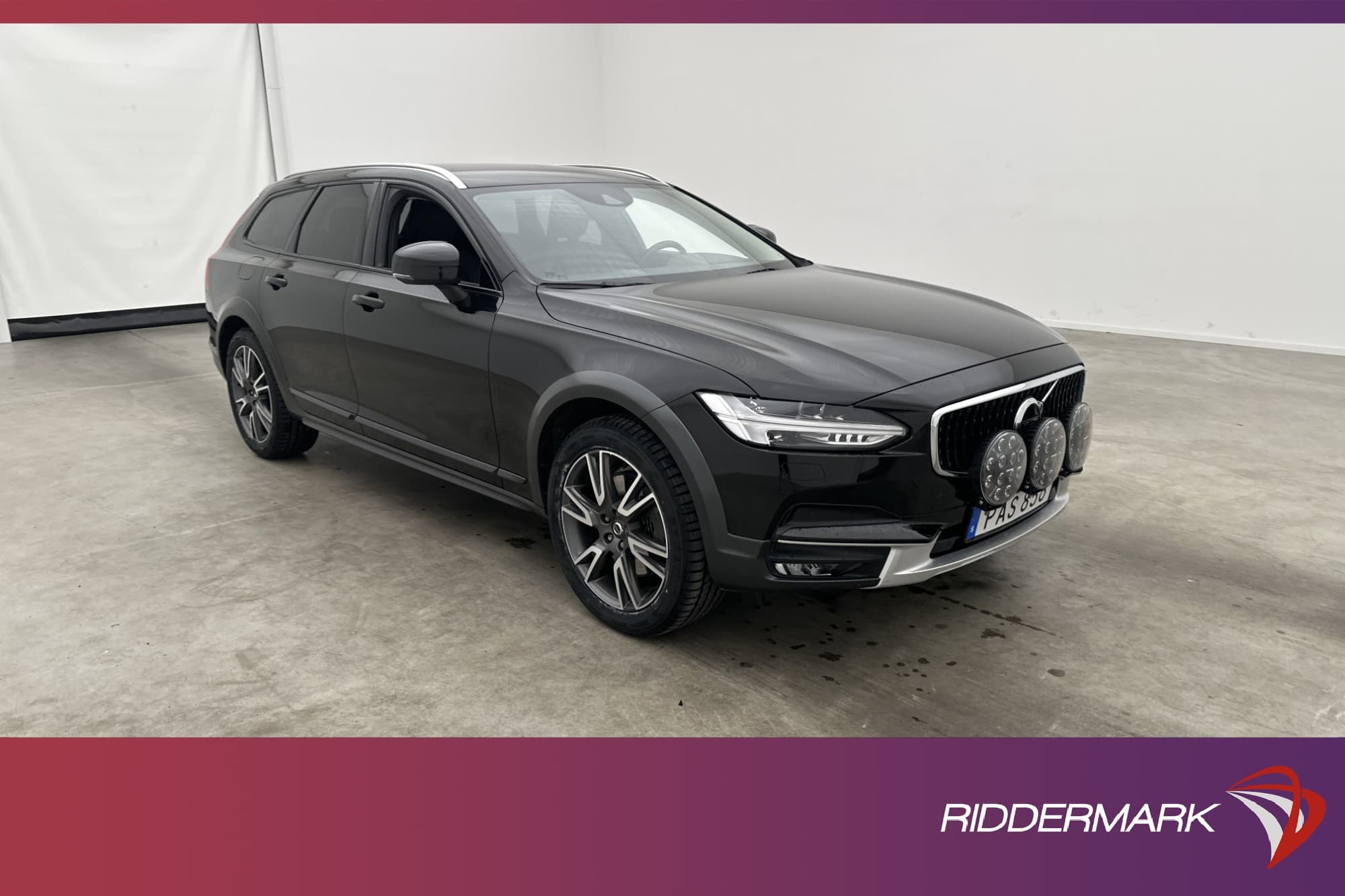 Volvo V90 Cross Country D4 AWD