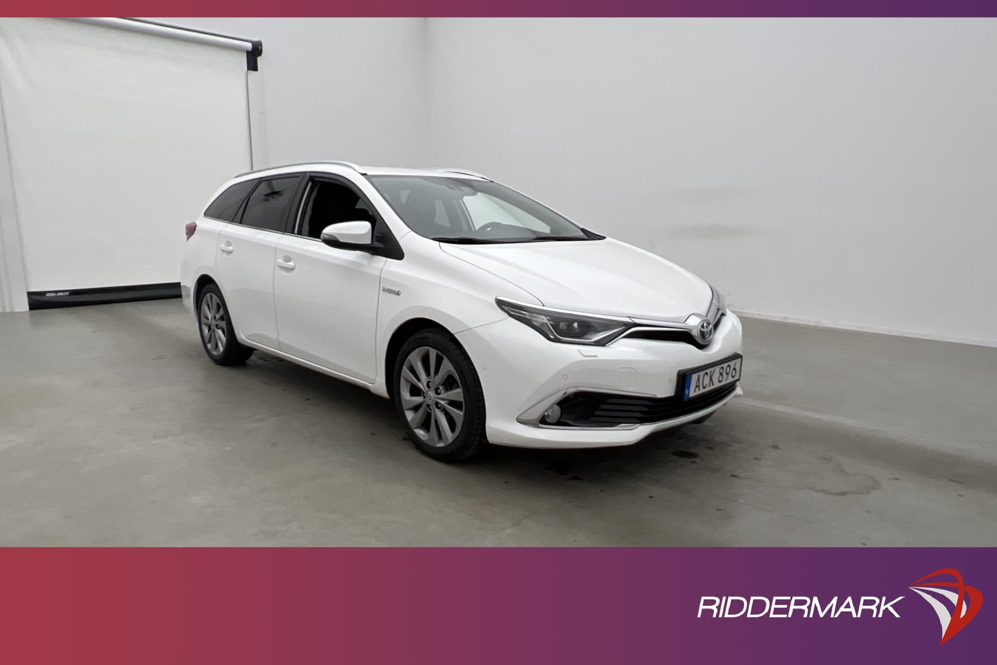 Toyota Auris TS Hybrid Executive Skinn Kamera P-Sensorer