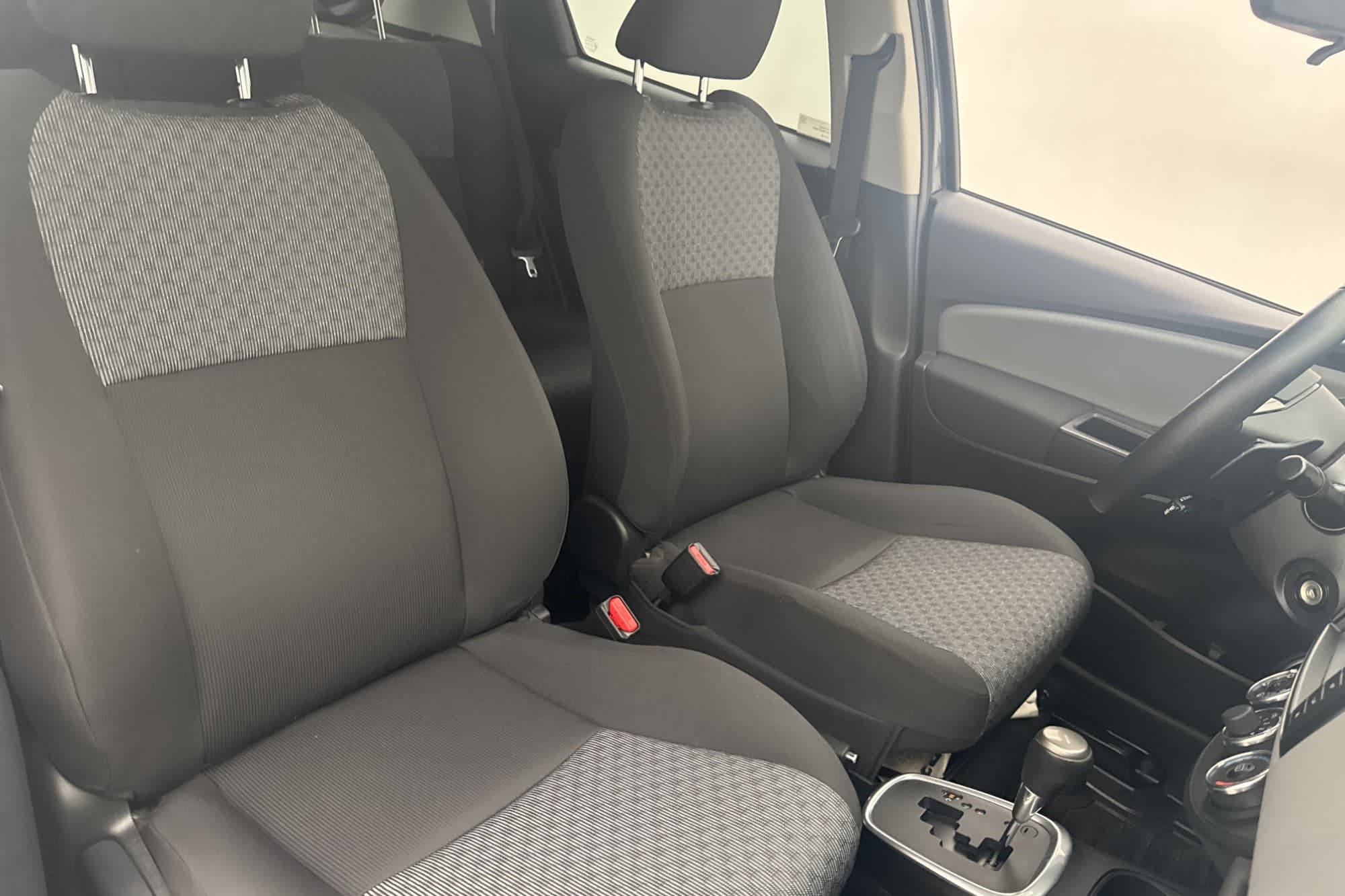 Toyota Yaris 1.33 99hk Active Kamera Farthållare 0.49l/mil