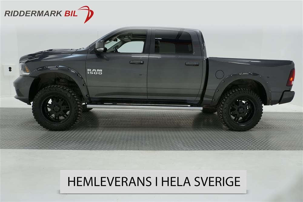 Dodge RAM 1500 5.7 4WD (401hk) Sport Breddare Diff Moms