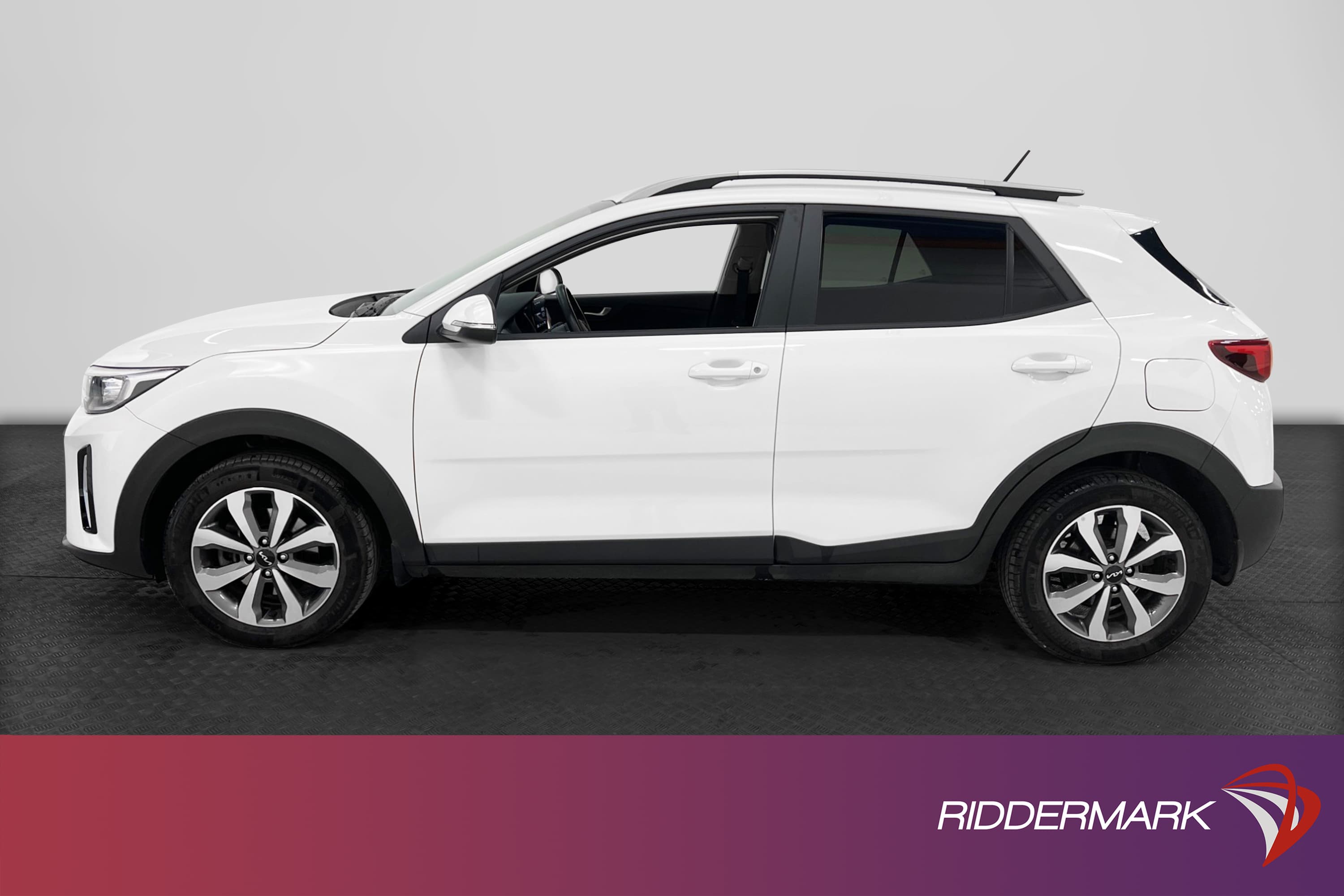 Kia Stonic 1.0 T-GDI 120hk Rattvärme Carplay B-kamera Drag