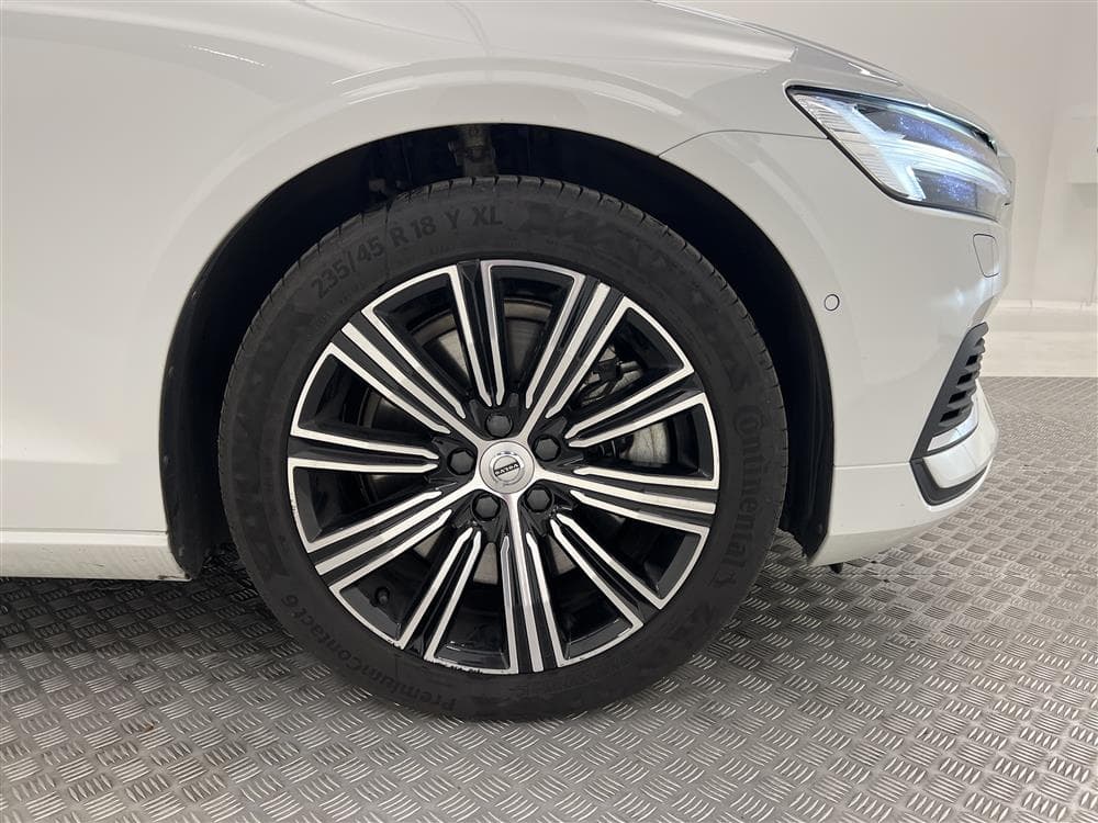 Volvo V60 T8 AWD TwEn 392hk Inscription H/K Pano Drag Nyservinteriör