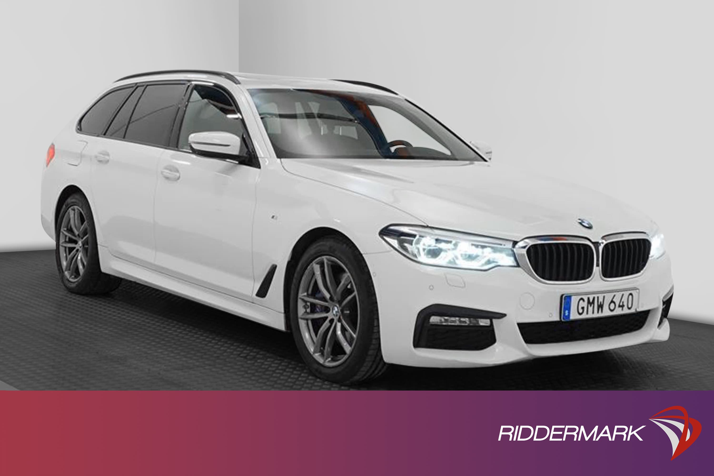 BMW 530d xDrive M Sport Innovation H/K Värmare 360°Kam Pano
