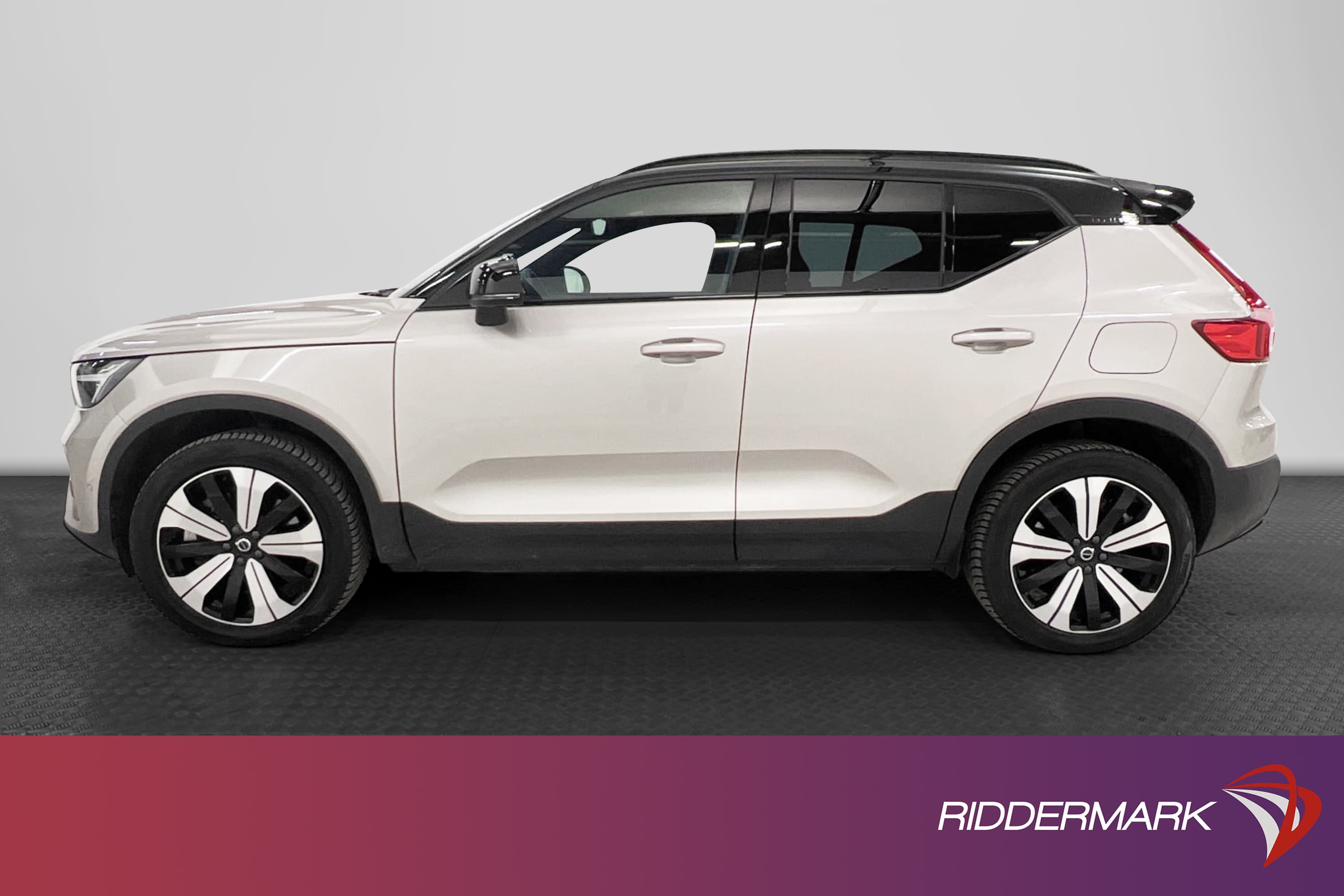 Volvo XC40 Recharge Twin motor AWD 408hk