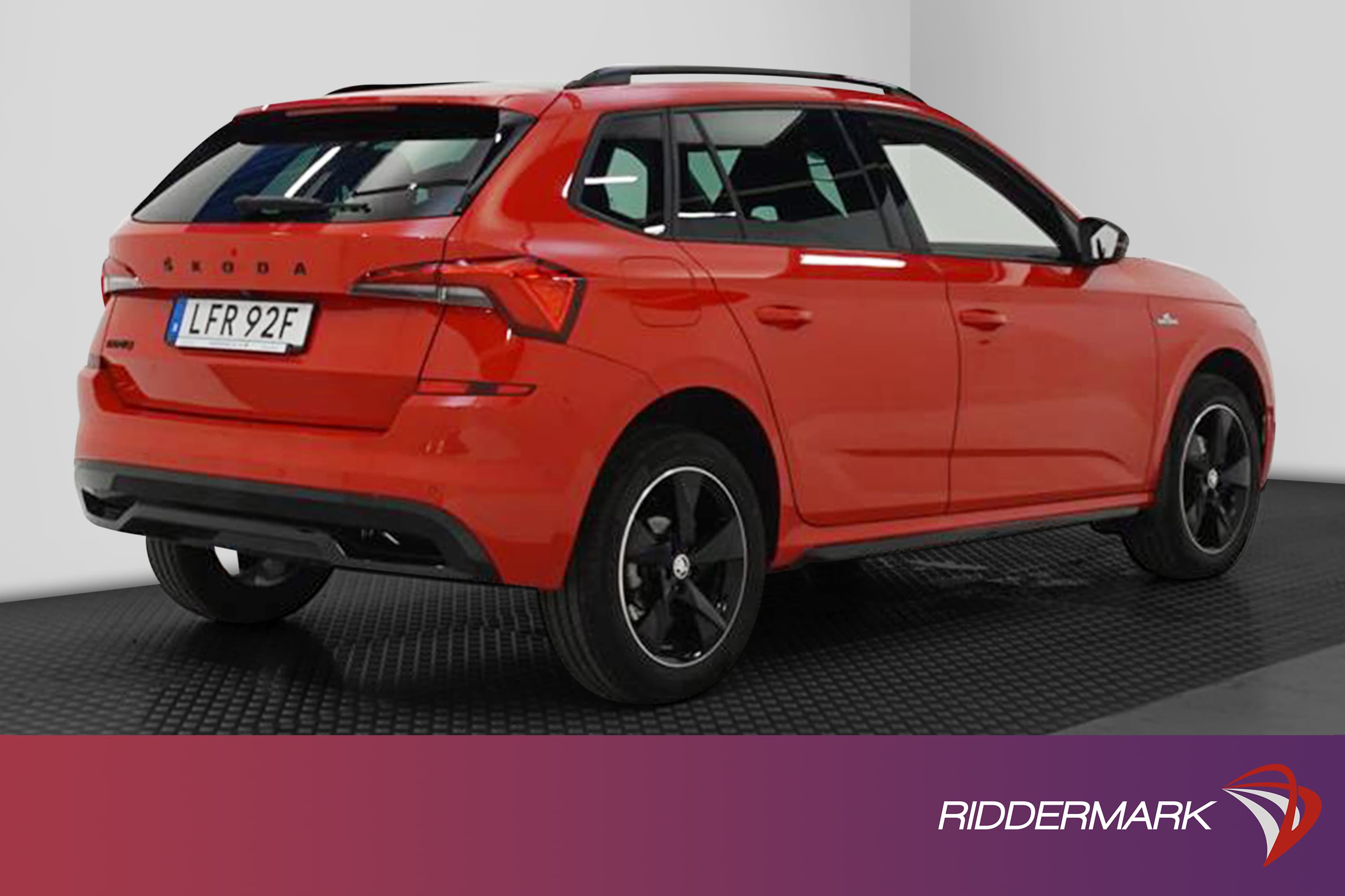 Skoda Kamiq 1.5 TSI 150hk Monte Carlo Pano Navi Cockpitexteriör