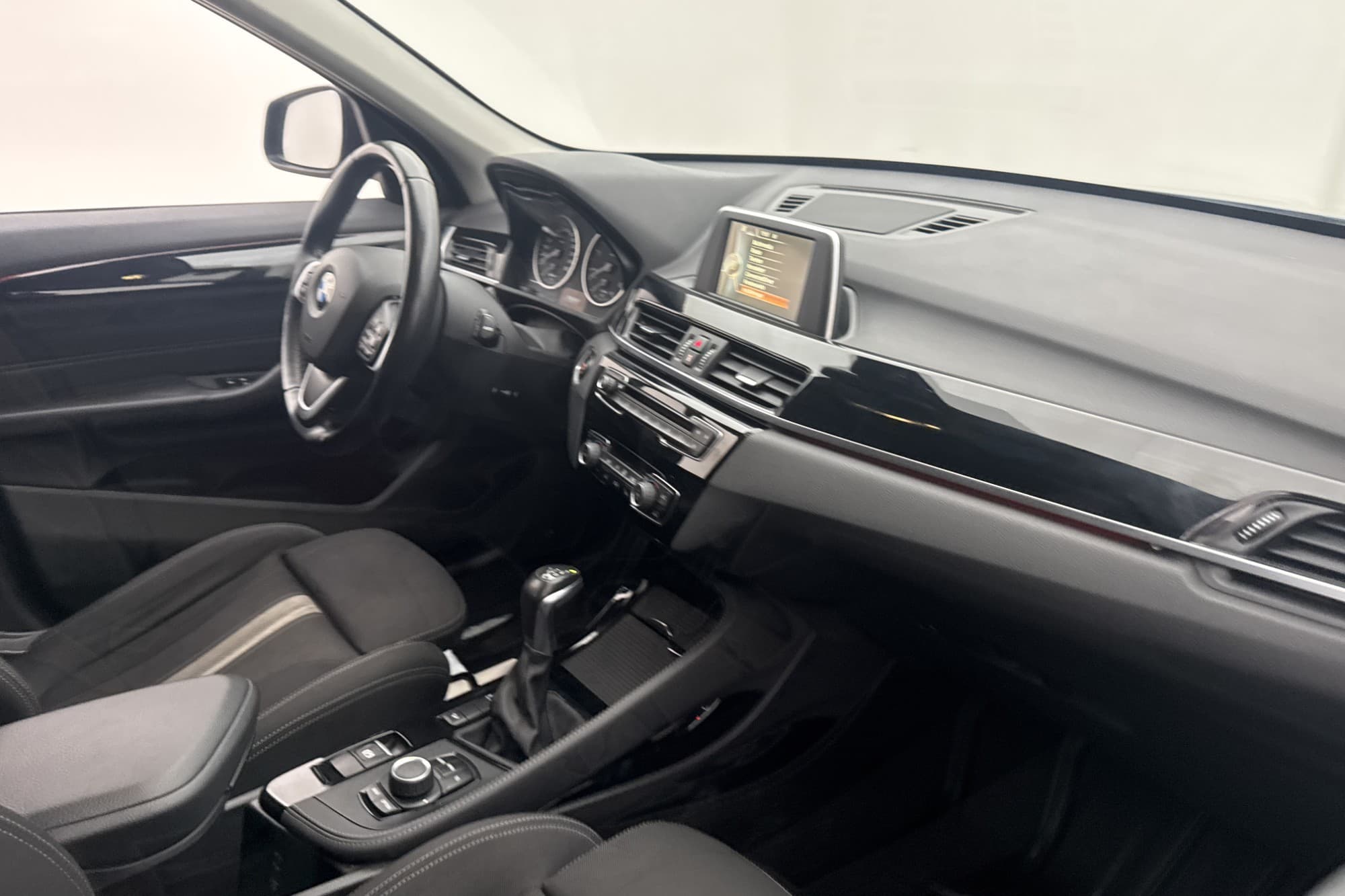 BMW X1 20 d xDrive 190hk Sport line Farthållare BT PDC