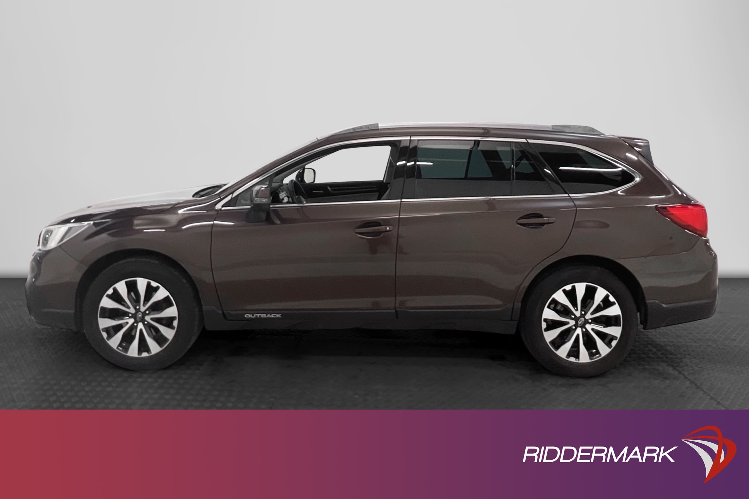 Subaru Outback 2.5 175hk 4WD Summit