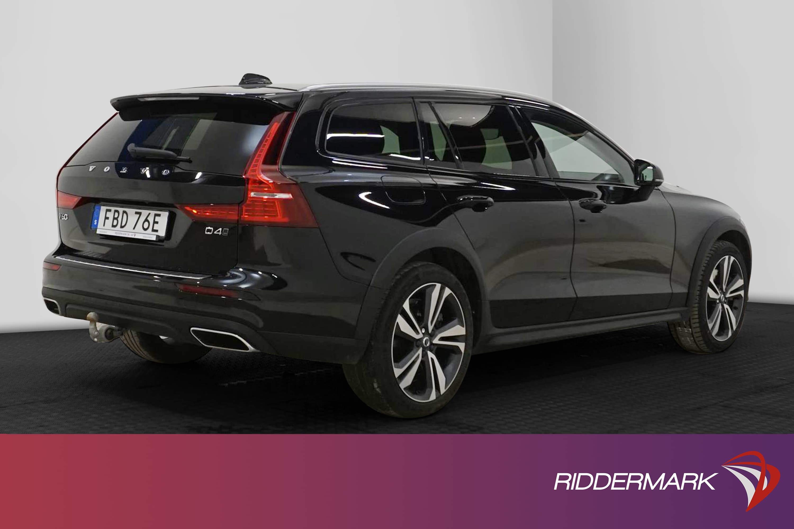 Volvo V60 Cross Country D4 AWD
