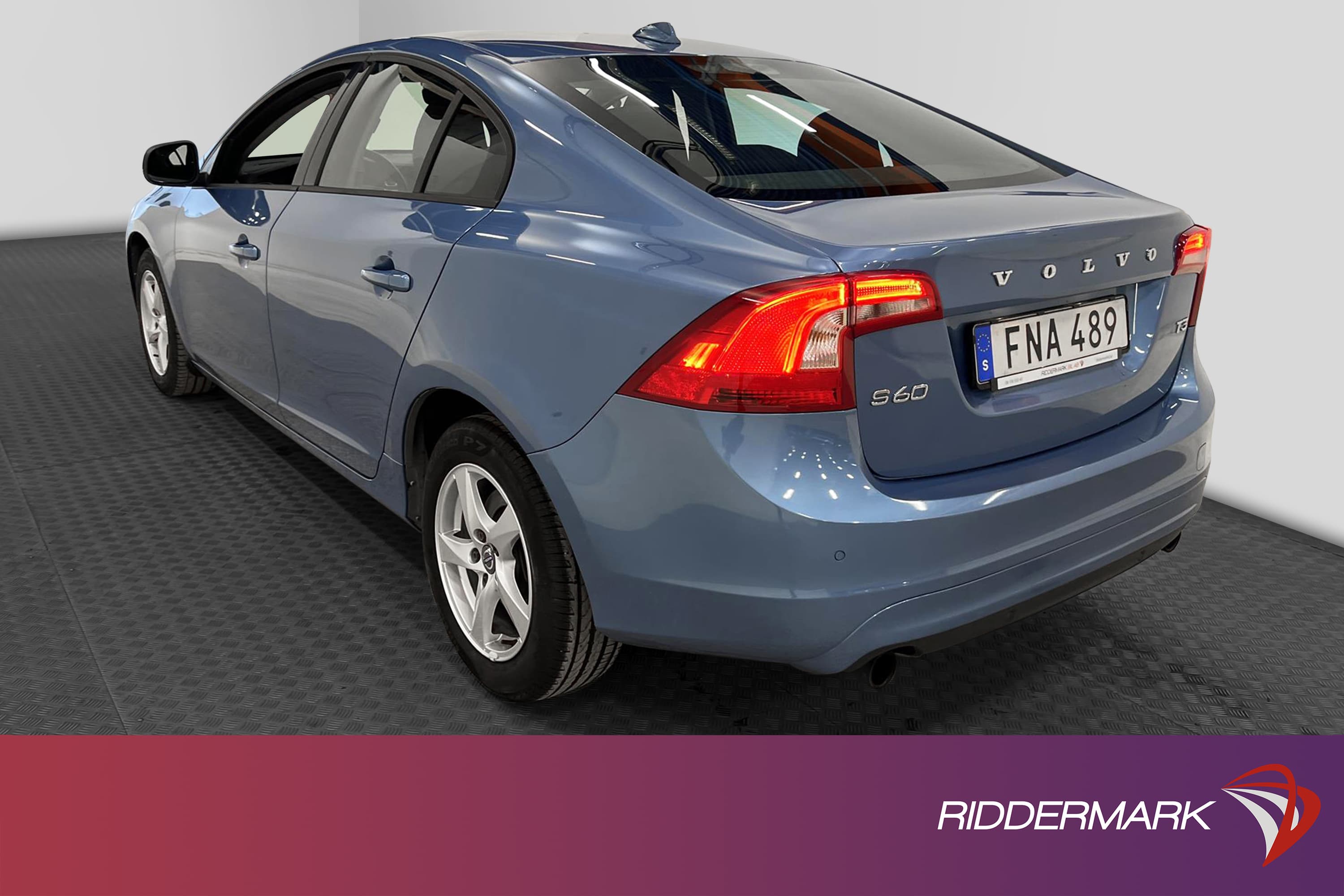 Volvo S60 T3 152hk Bränslevärm Rattvärme Välservad 0,46L/mil