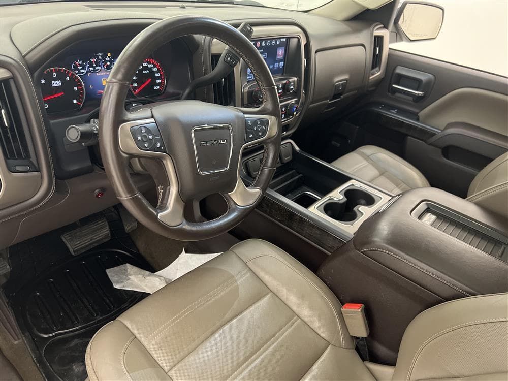 GMC Sierra Denali 6.2 V8 4WD 426HK Taklucka Moms interiör