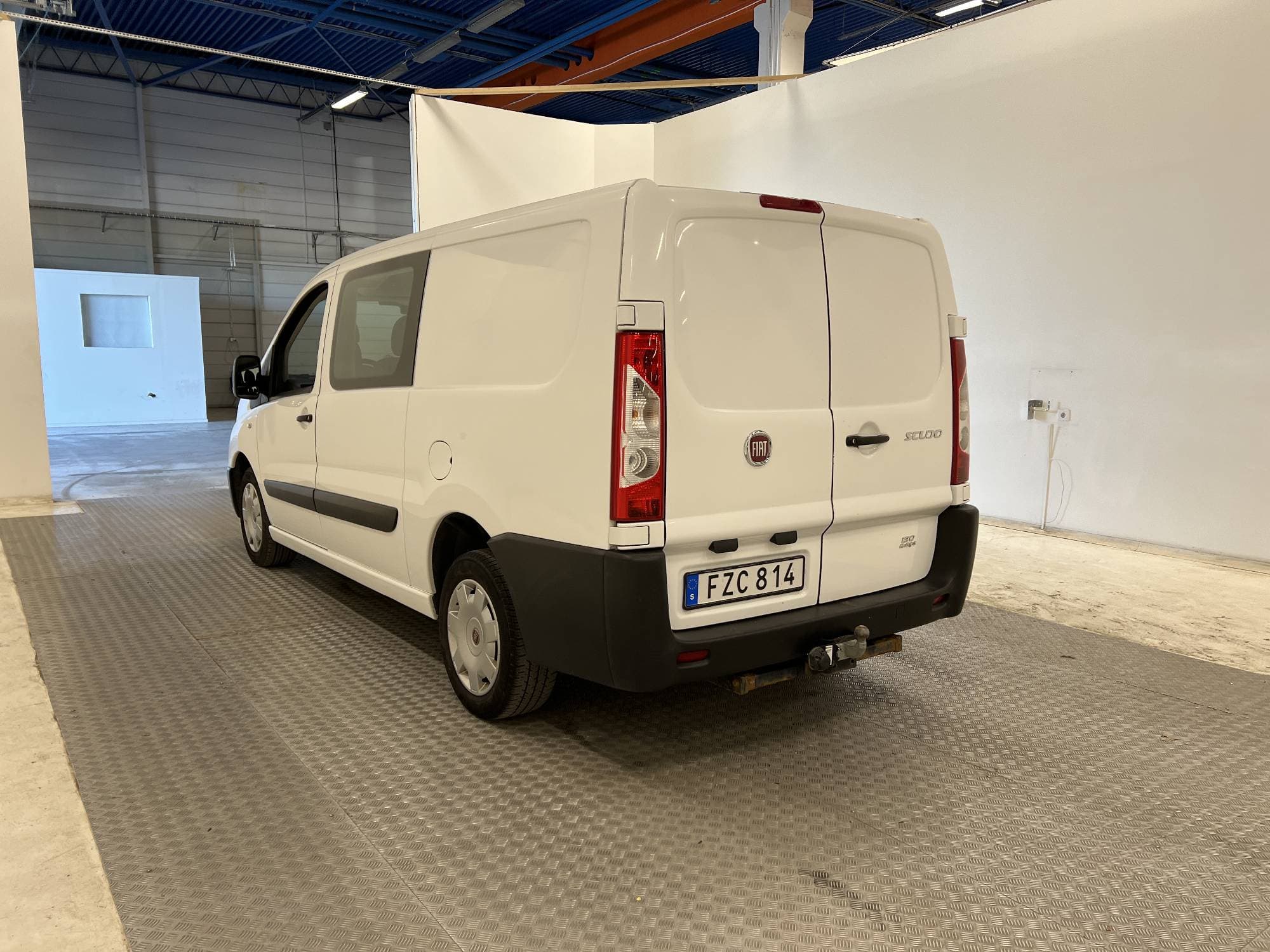 Fiat Scudo Crew Van Lång 2.0 Multijet 128hk Dragkrok 6-sits