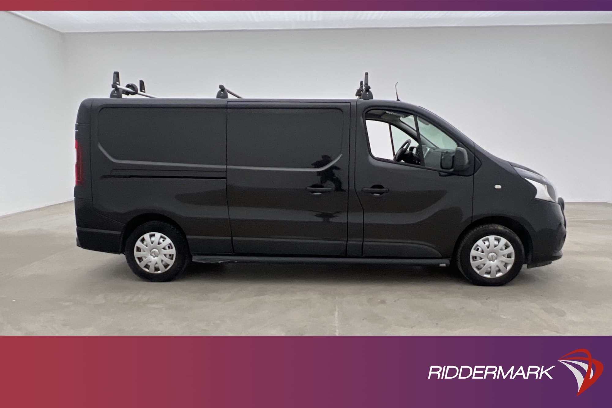 Nissan NV300