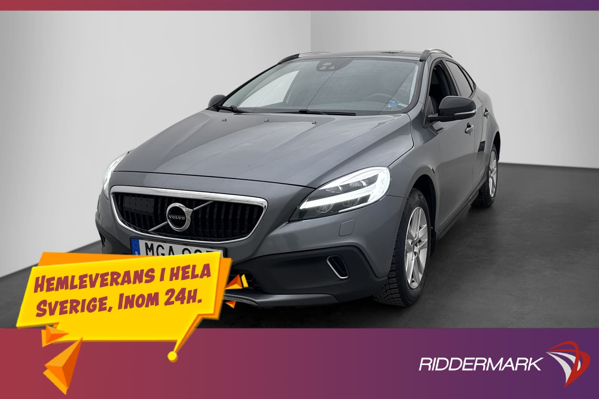 Volvo V40 Cross Country D2 Momentum Värmare Kamera BLIS Navi